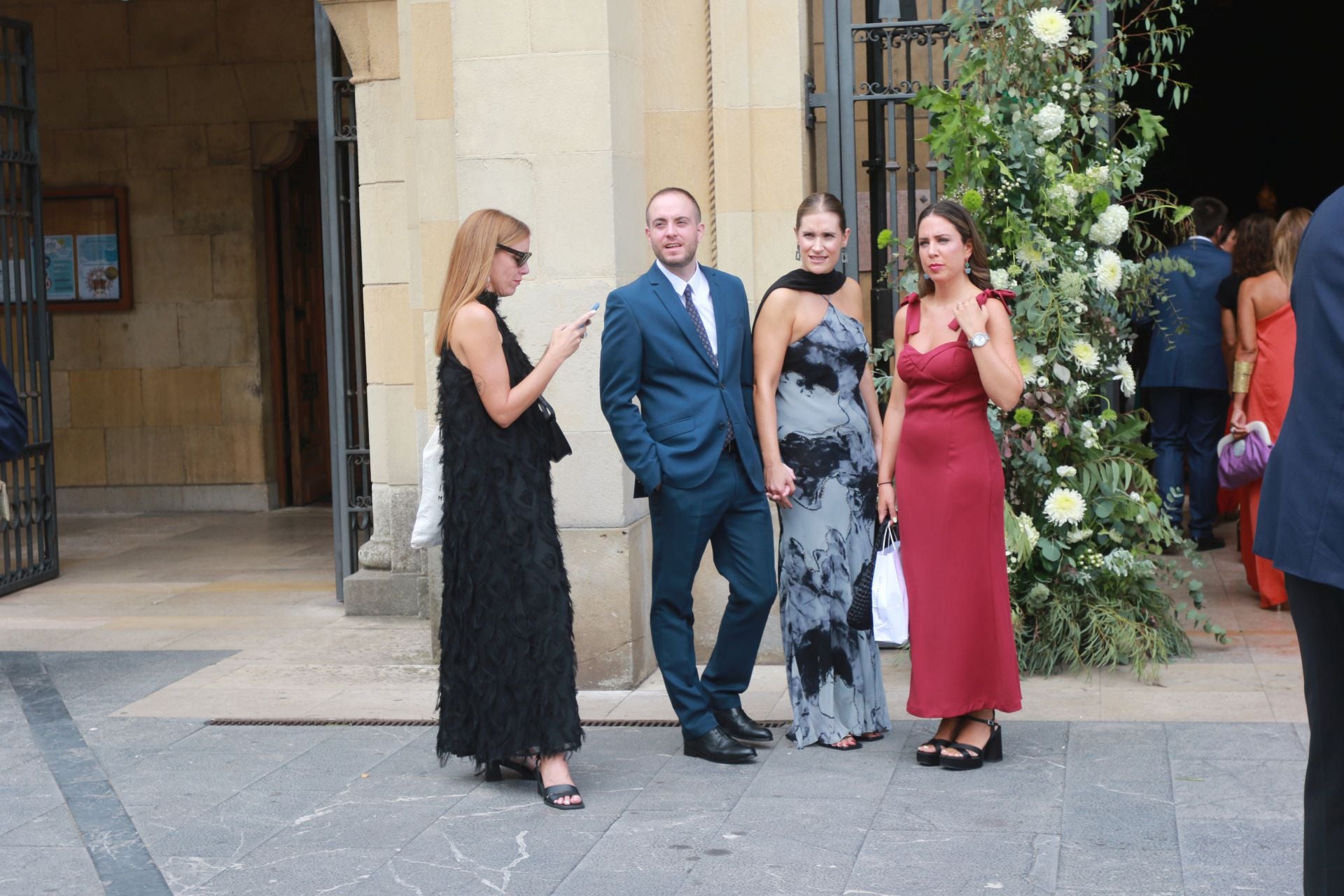 Los invitados a la boda en Gijón de Corín Castro y Javier Barreiro
