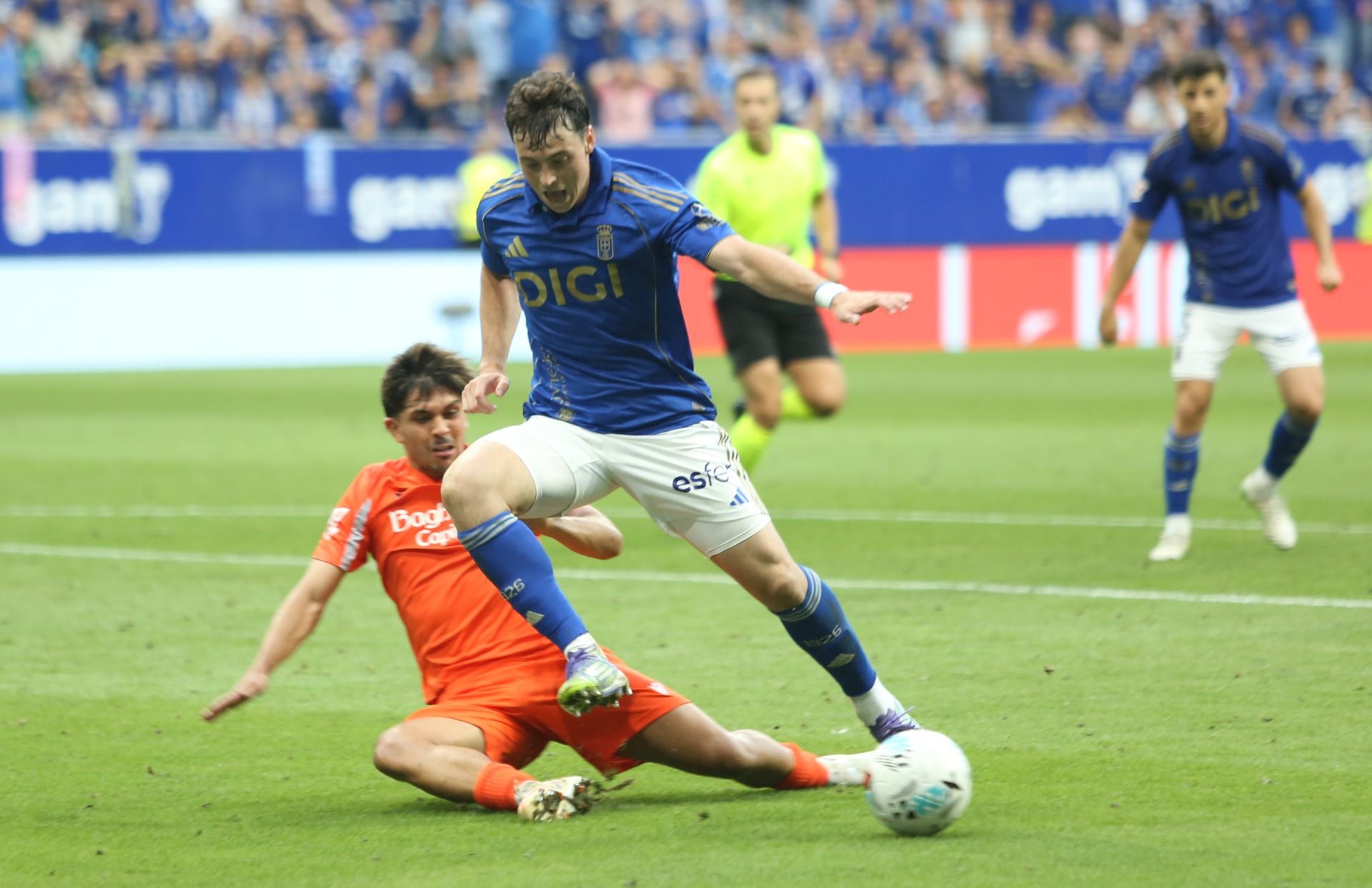 Las mejores jugadas del Real Oviedo - Real Sociedad en imágenes