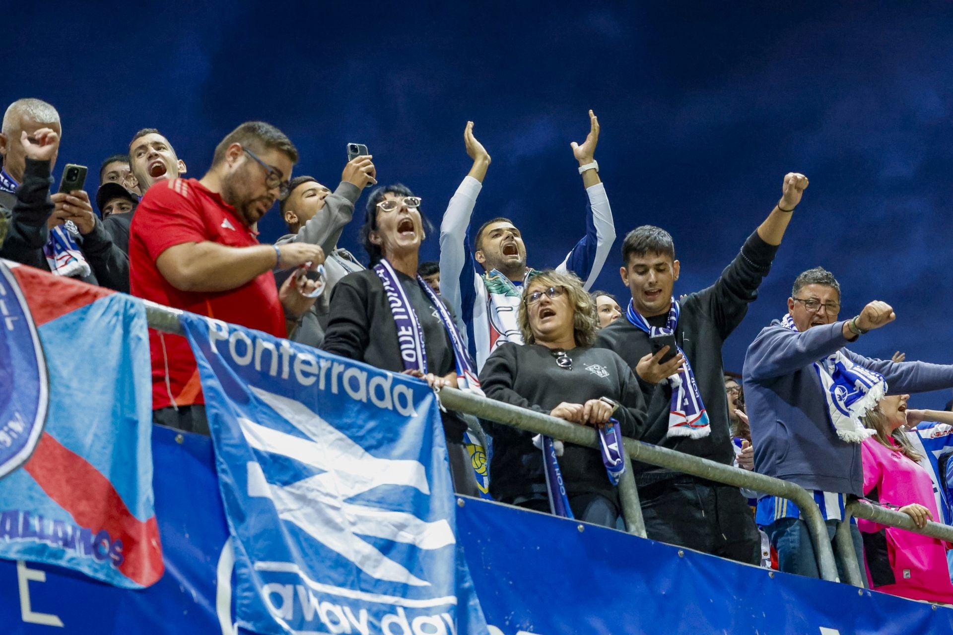 ¿Estuviste en el Real Avilés - Ponferradina? ¡Búscate!