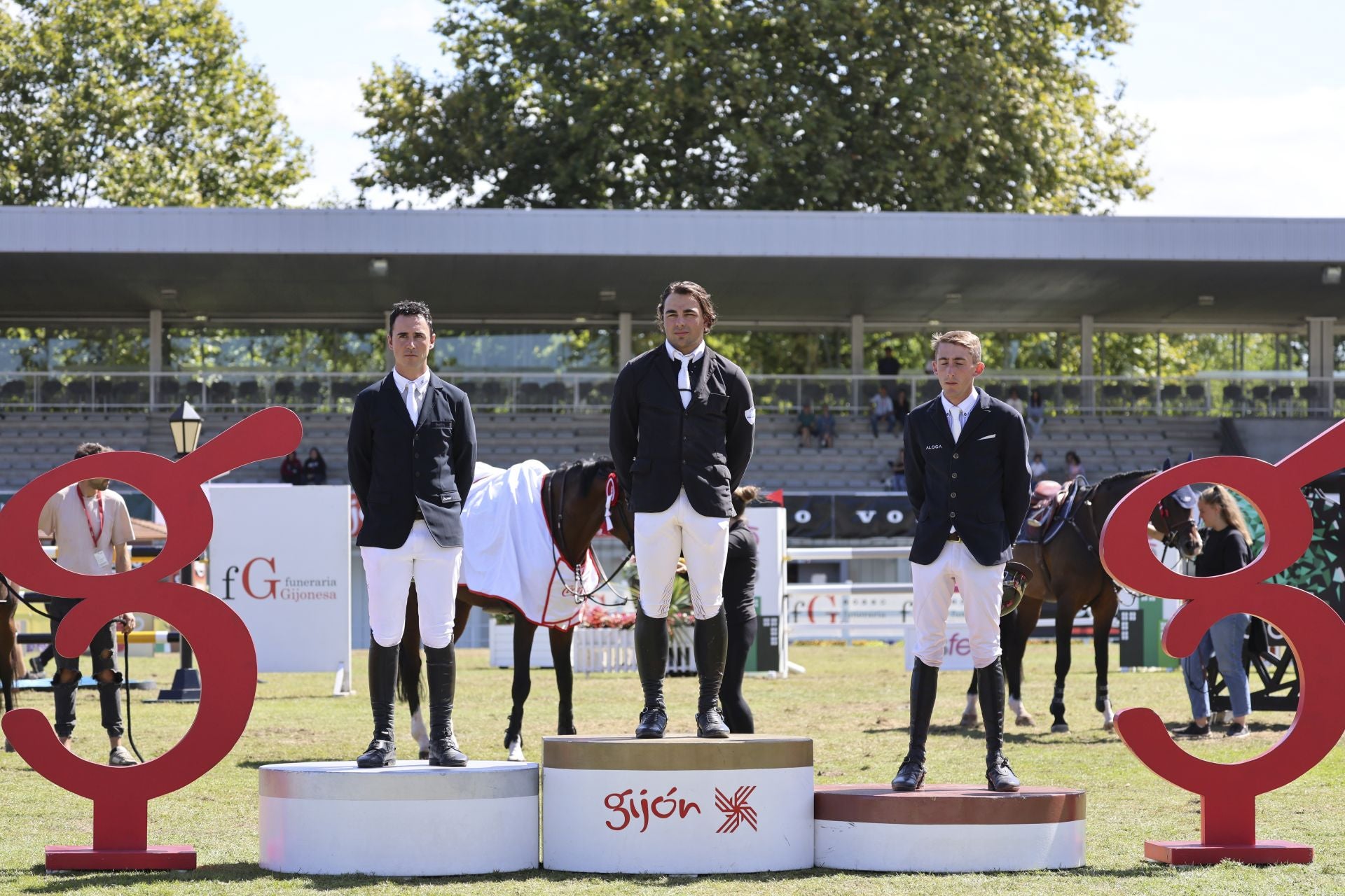 Llenazo en el hípico este domingo
