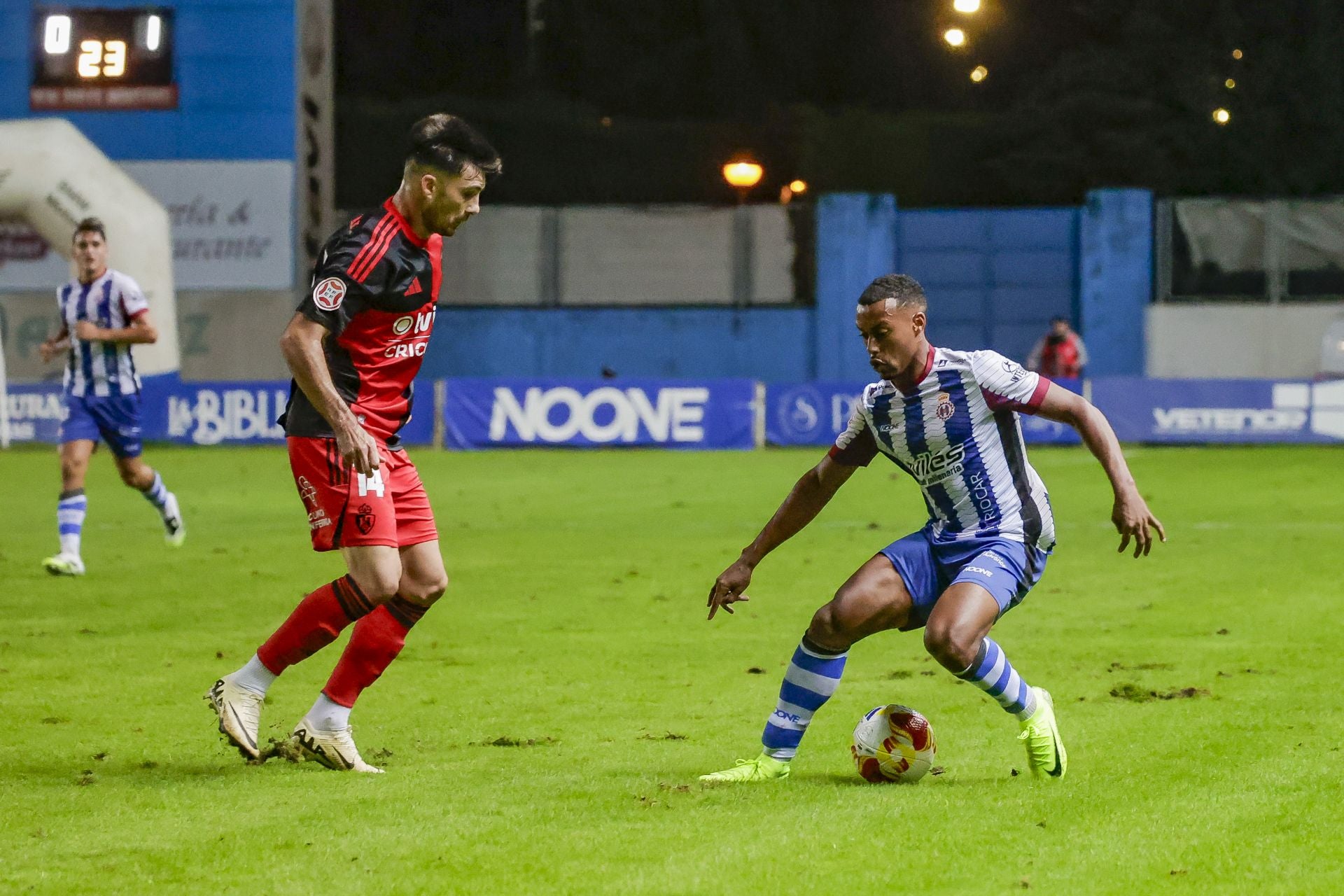 Las mejores jugadas del Real Avilés - Ponferradina en imágenes