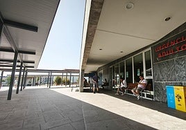 El hombre fue trasladado al HUCA en estado grave.