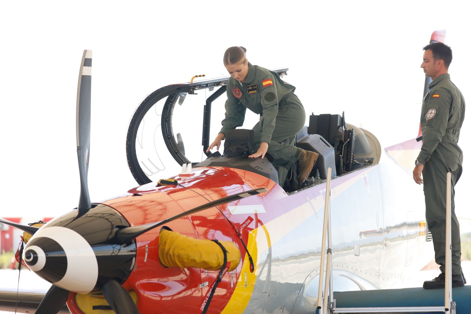 Las primeras imágenes de la Princesa Leonor en su formación como piloto