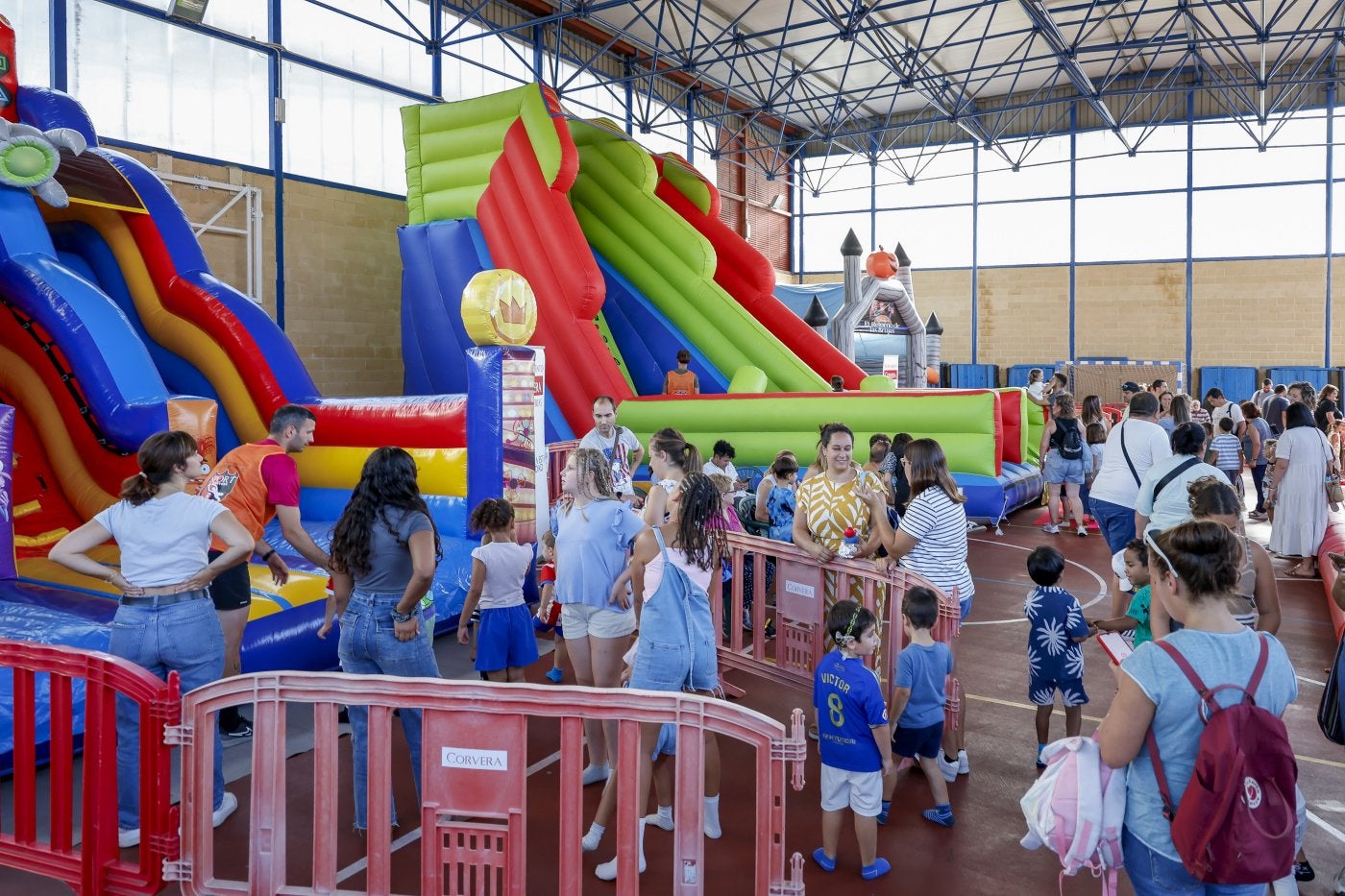 Los hinchables están instalados en el colegio de Las Vegas.