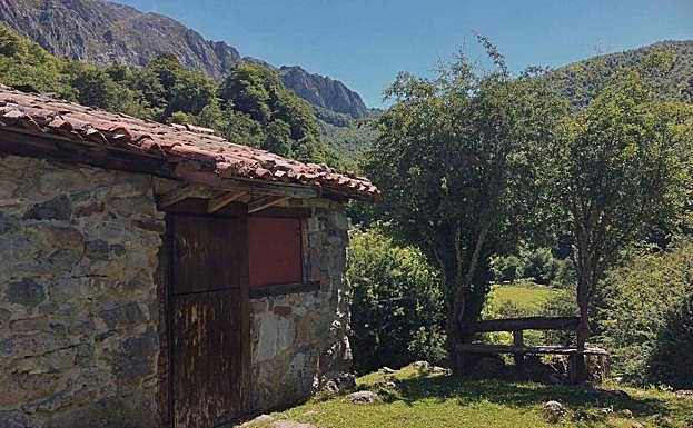 Cabaña en Vega Baxu.