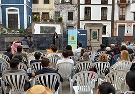 Xuan Bello, en la Favorita y en el Día de les Lletres