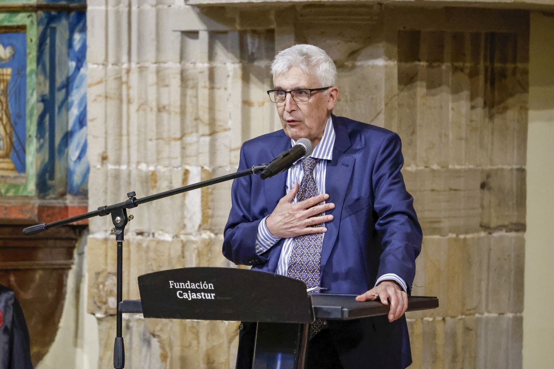 La fiesta patronal del Colegio de la Abogacía, Nuestra Señora de Covadonga, en imágenes