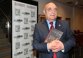 Luis Díez Tejón, hace unos años, en un acto organizado por el Aula de Cultura de EL COMERCIO.