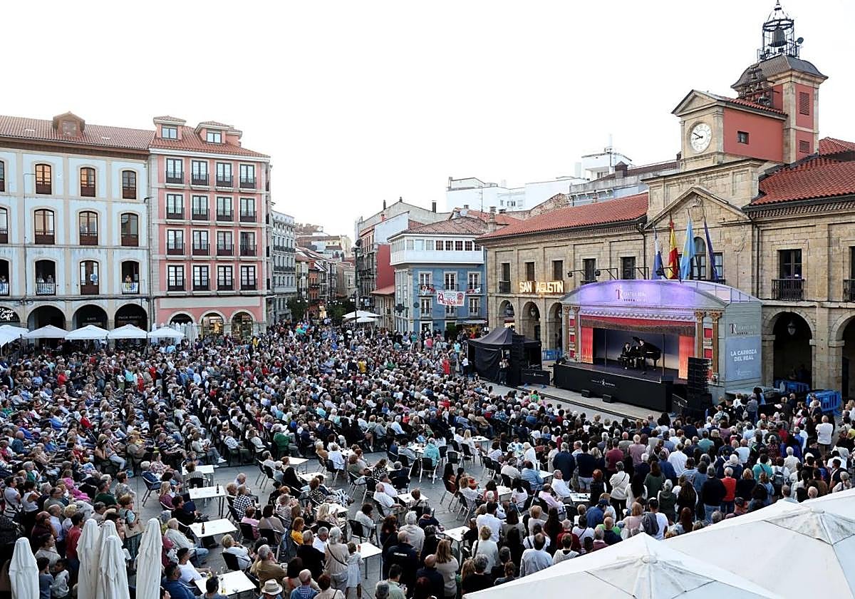 Espectacular imagen del concierto de La Carroza del Real el día 28 de agosto en El Parche.