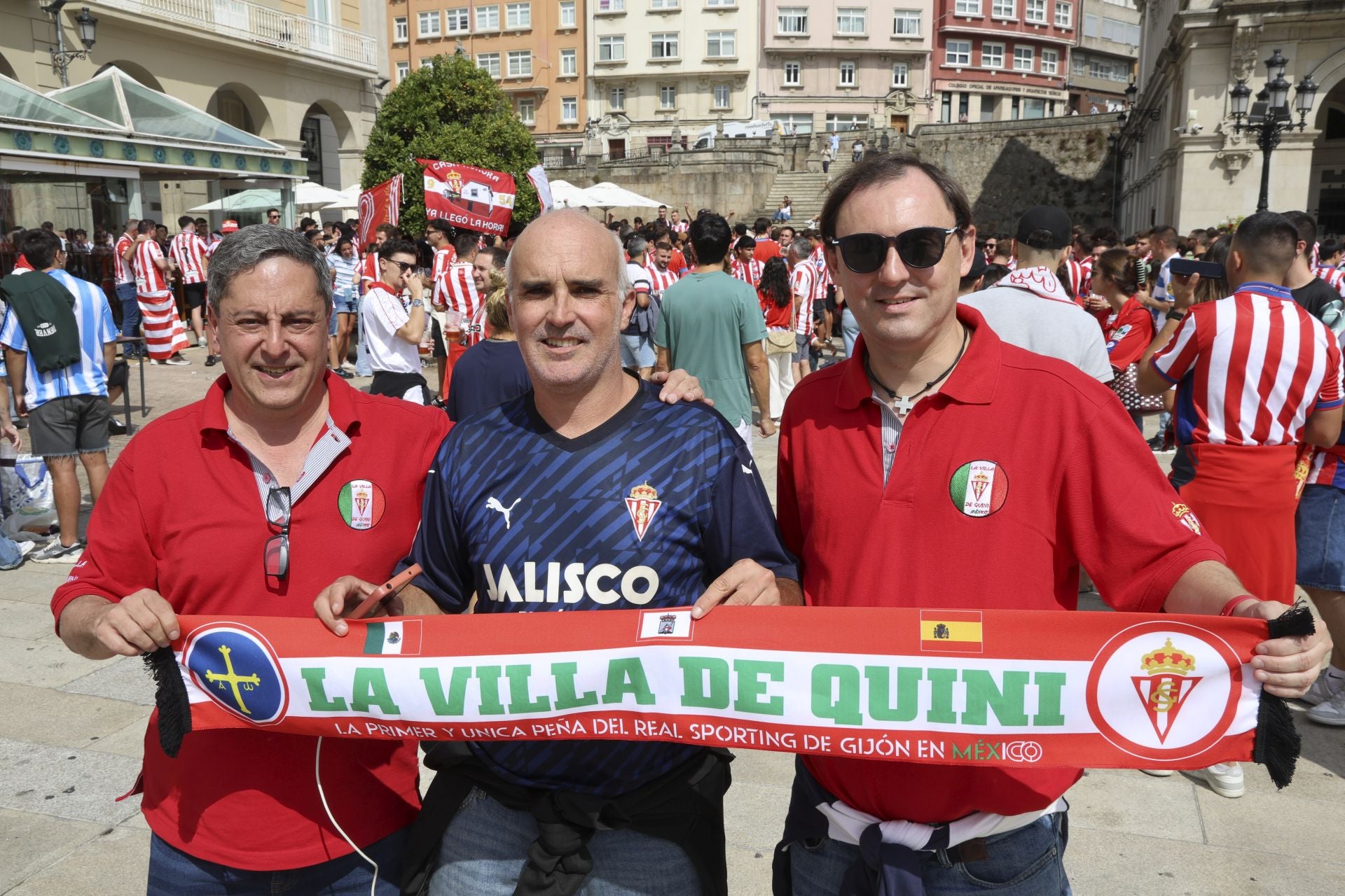 La &#039;mareona&#039; conquista La Coruña ¿Estuviste? ¡Búscate!