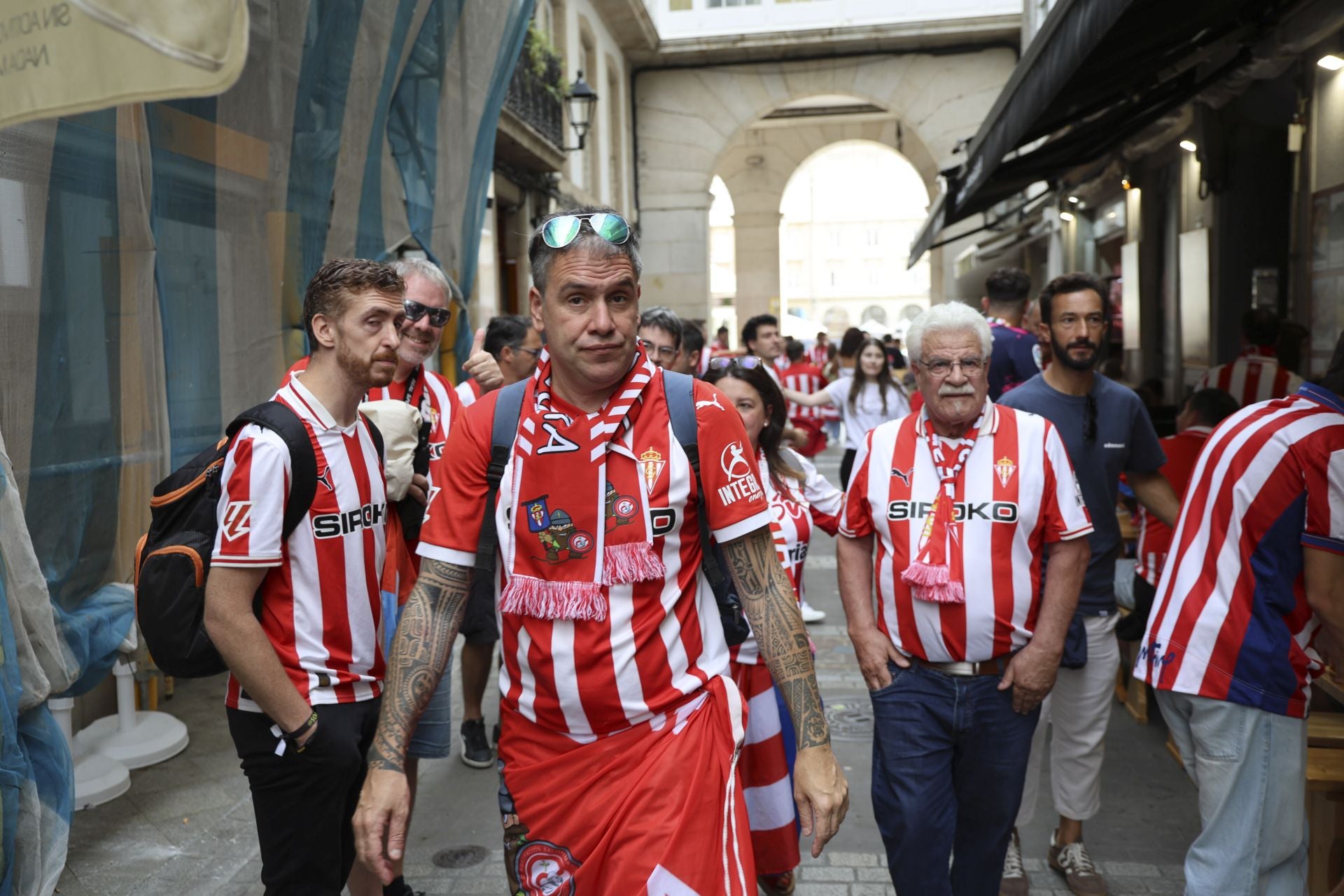 La &#039;mareona&#039; conquista La Coruña ¿Estuviste? ¡Búscate!