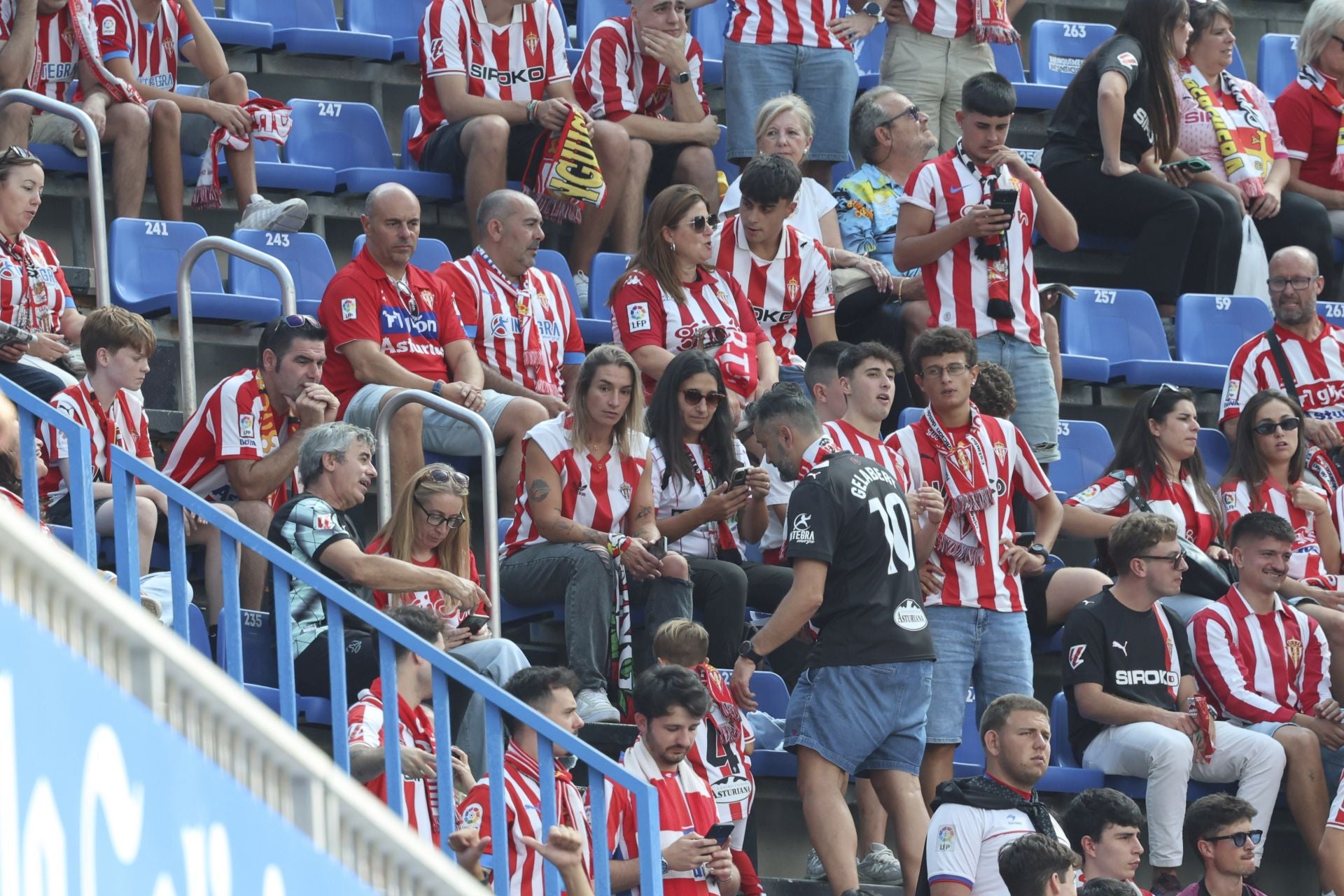 La &#039;mareona&#039; conquista La Coruña ¿Estuviste? ¡Búscate!