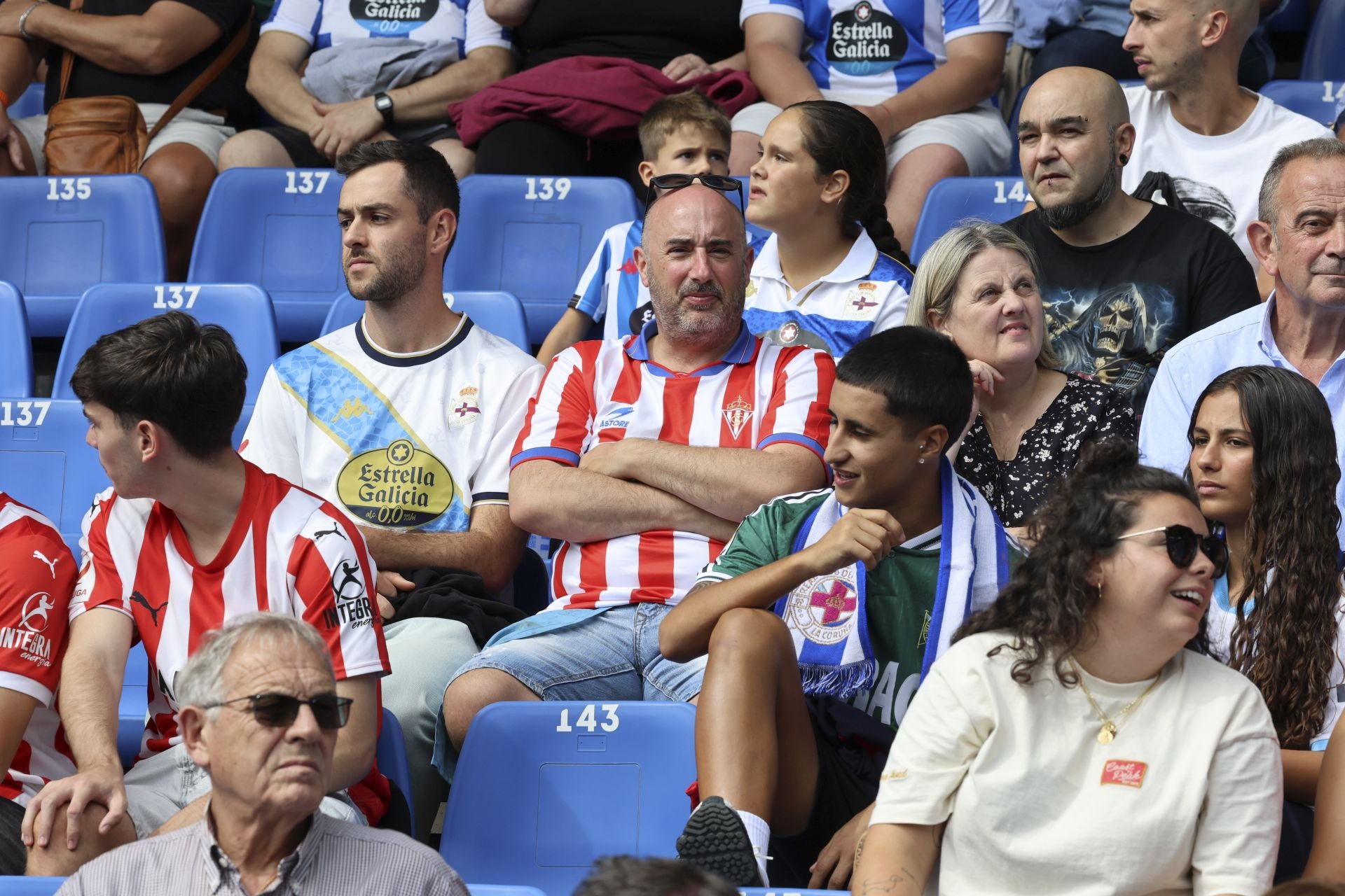 La &#039;mareona&#039; conquista La Coruña ¿Estuviste? ¡Búscate!