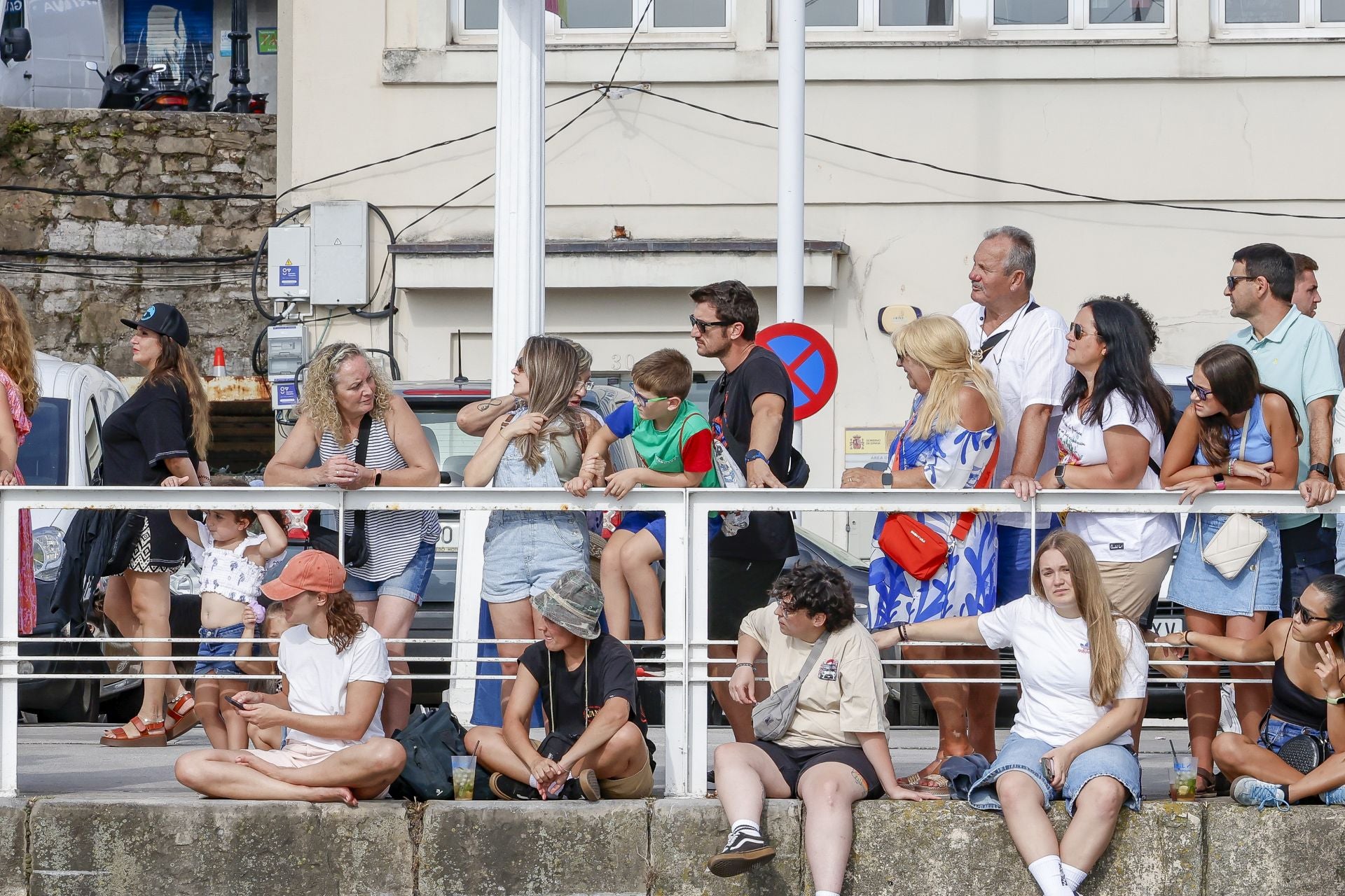 La tradicional cucaña volvió a Cimavilla