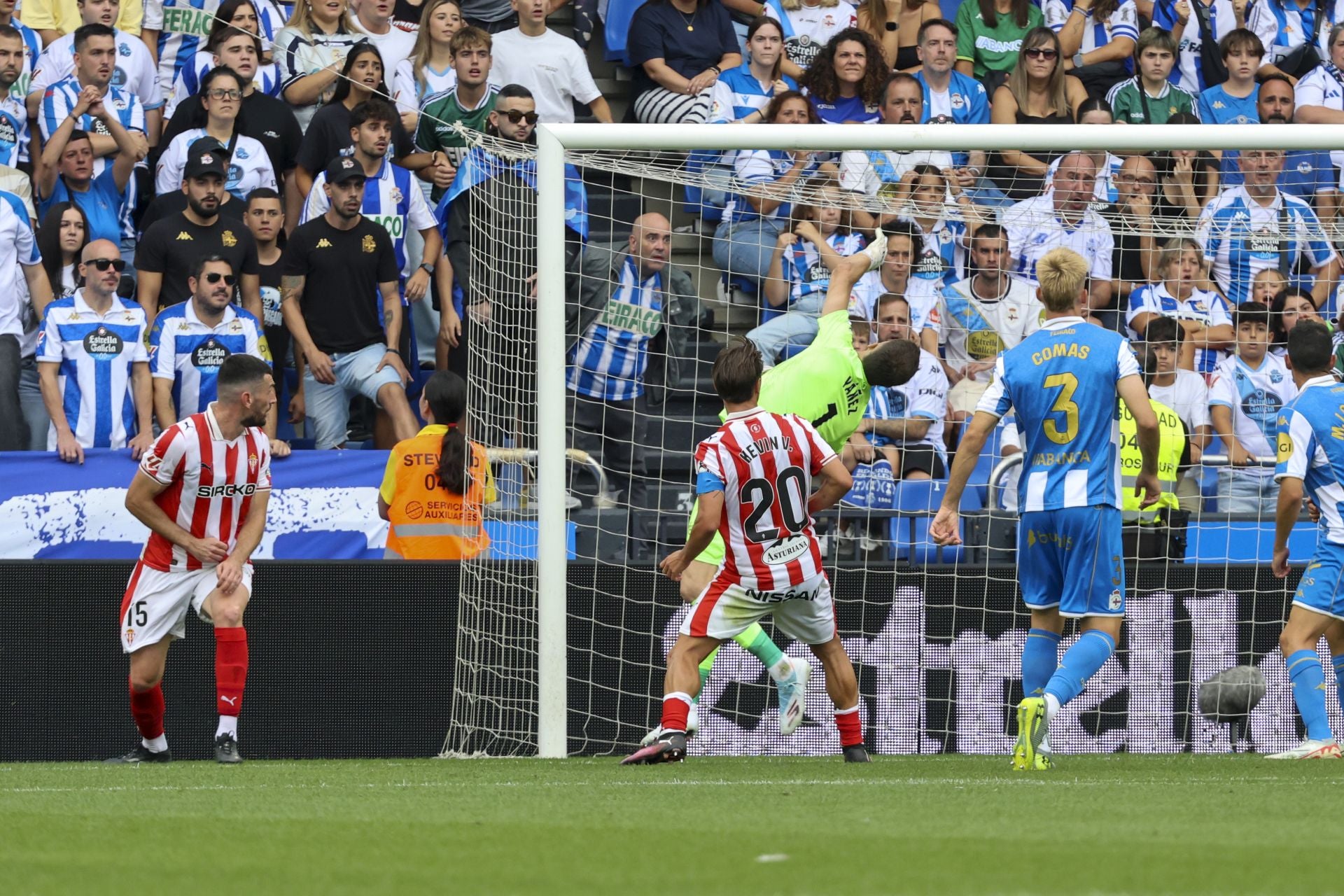 Fotos: Las mejores jugadas del Deportivo 1-0 Sporting