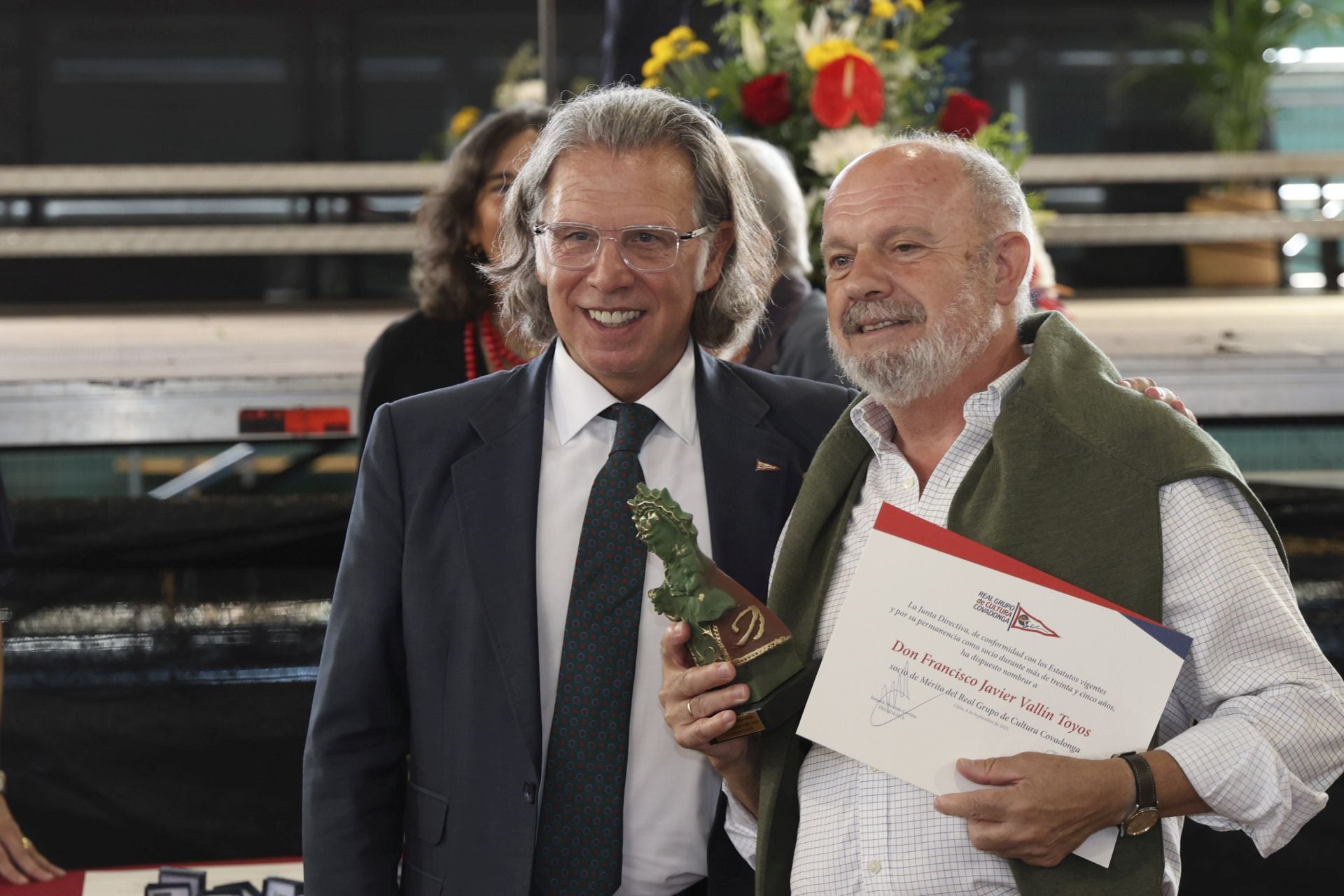 El Grupo Covadonga reconoce a sus socios