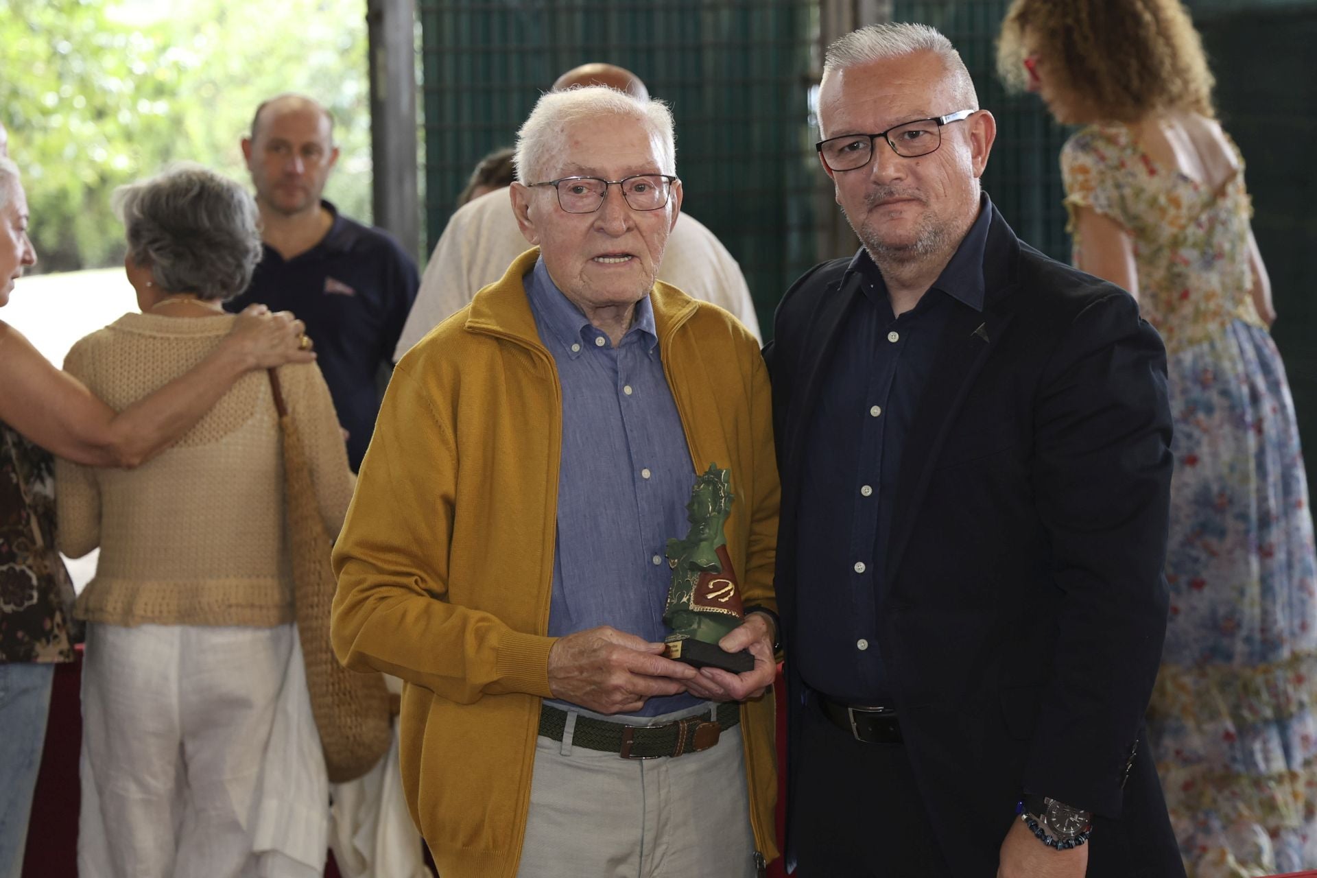 El Grupo Covadonga reconoce a sus socios