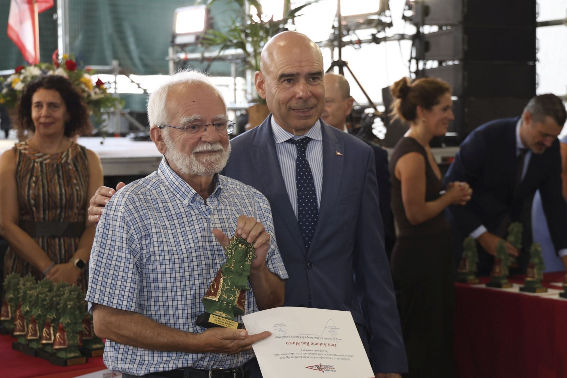 El Grupo Covadonga reconoce a sus socios