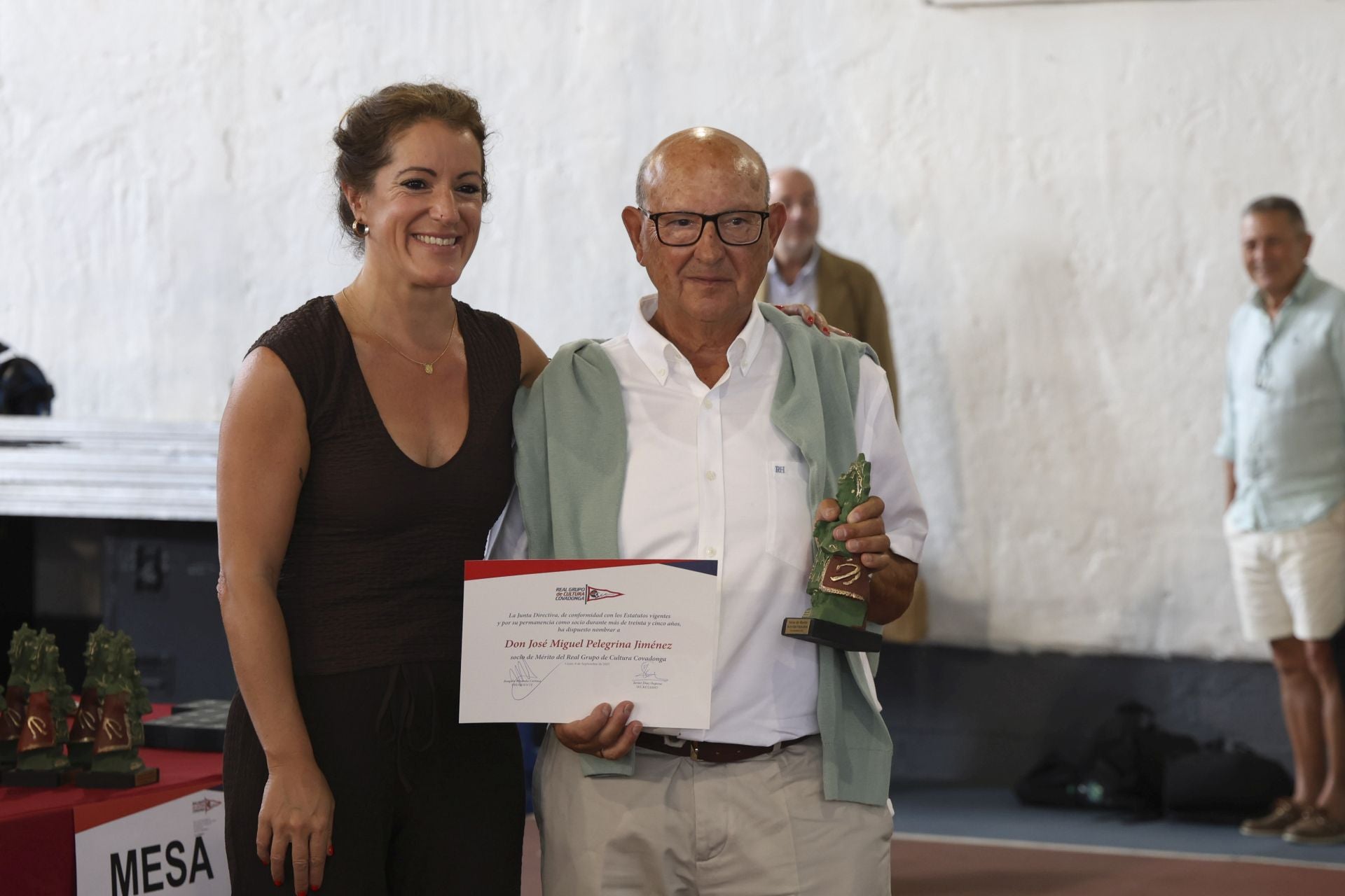 El Grupo Covadonga reconoce a sus socios