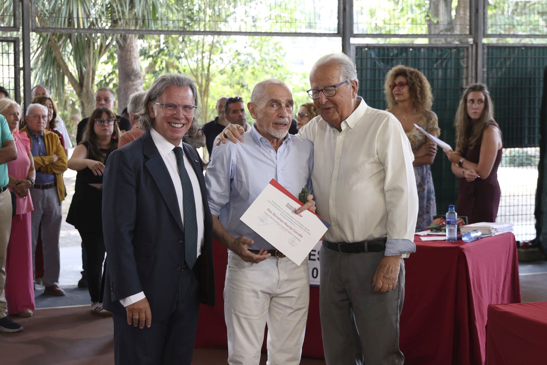 El Grupo Covadonga reconoce a sus socios