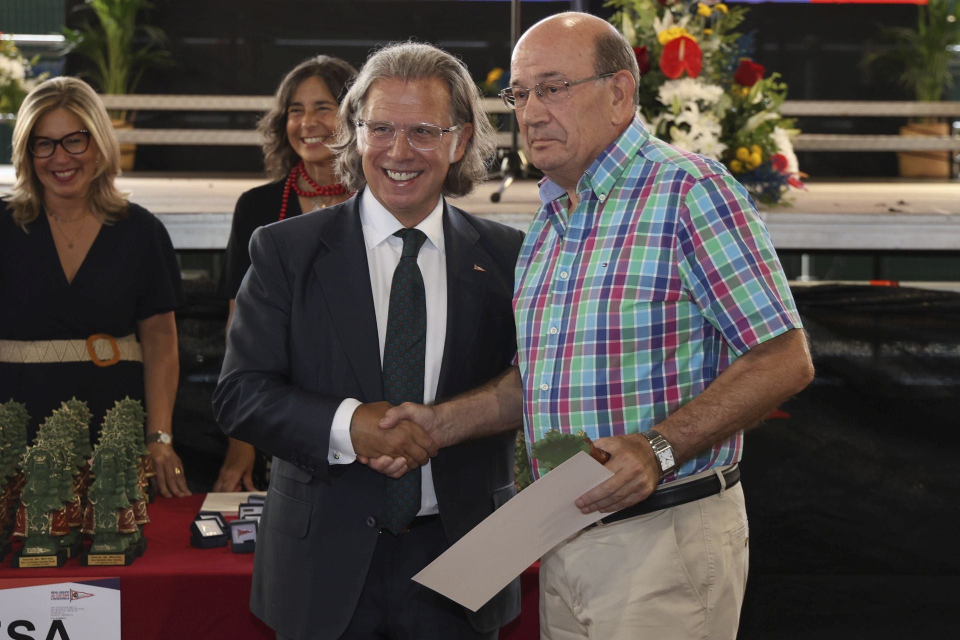 El Grupo Covadonga reconoce a sus socios