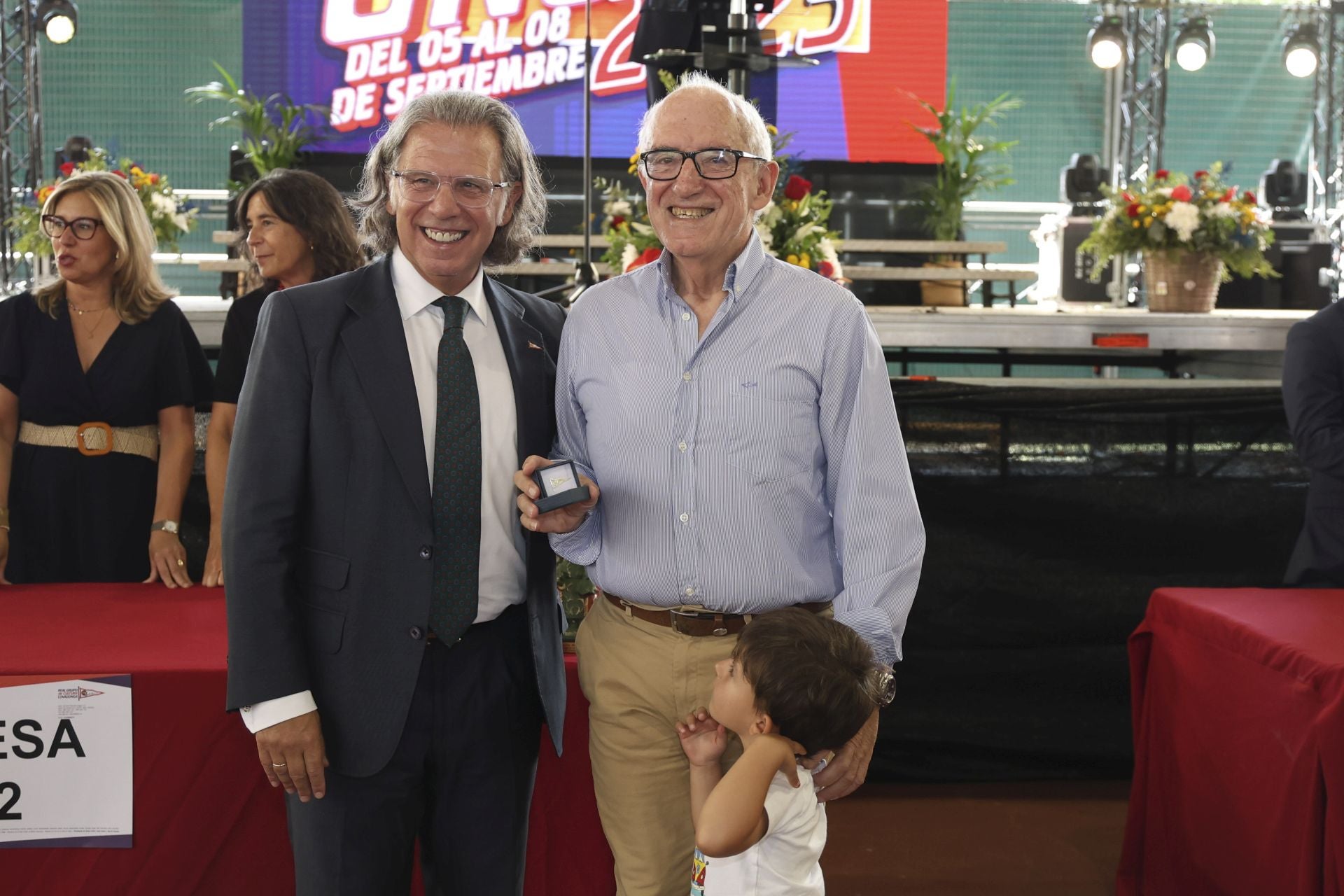 El Grupo Covadonga reconoce a sus socios