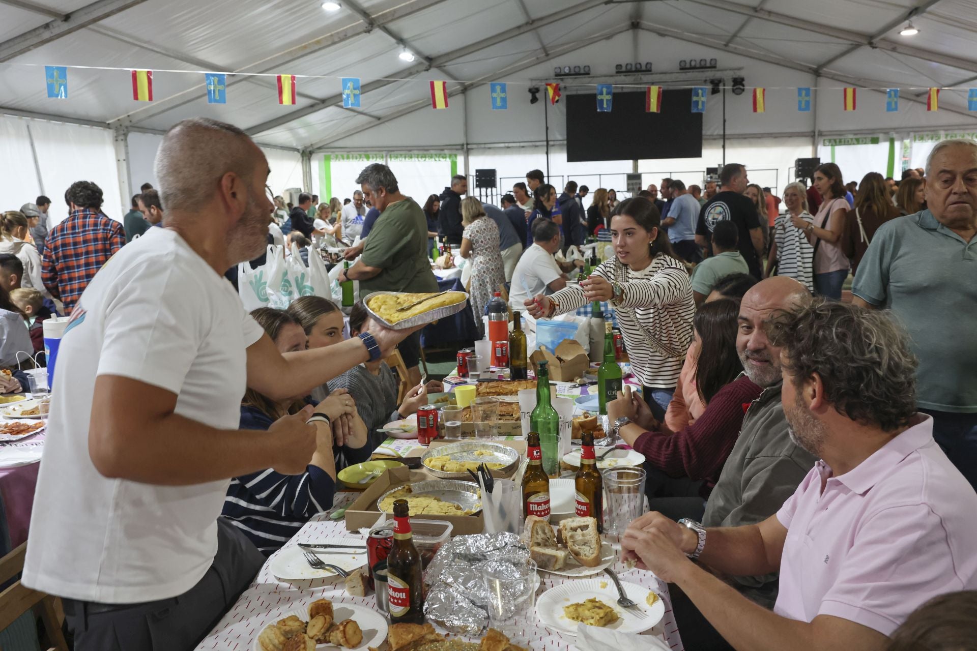 Fotos: Día grande en el Centro Asturiano de Oviedo