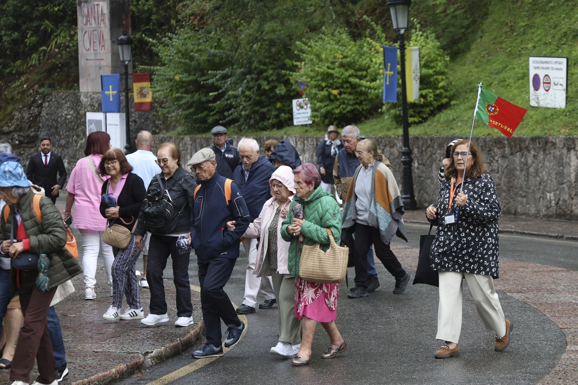 La misa en Covadonga por el Día de la Santina, en imágenes