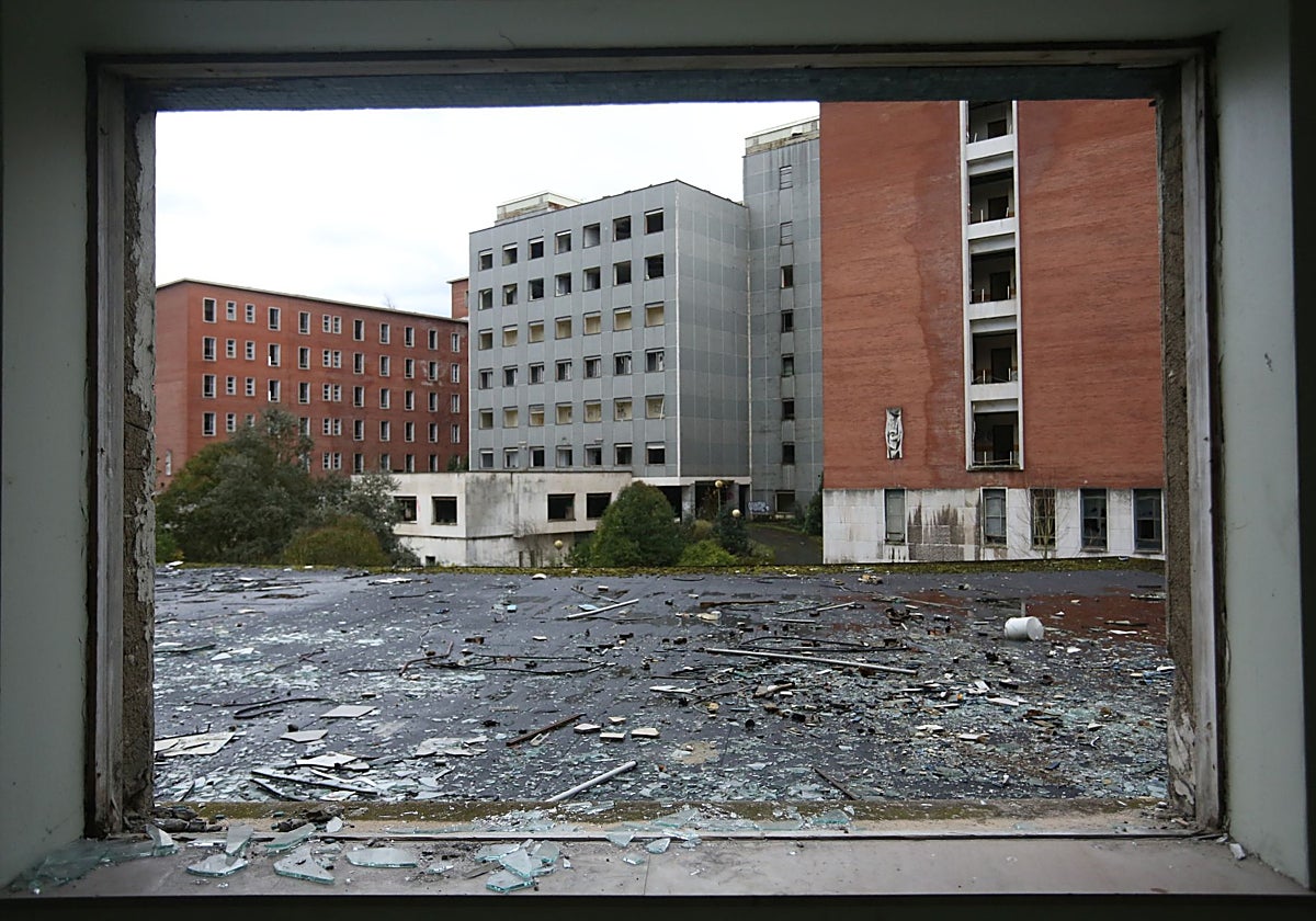 La vieja ciudad sanitaria, abandonada.