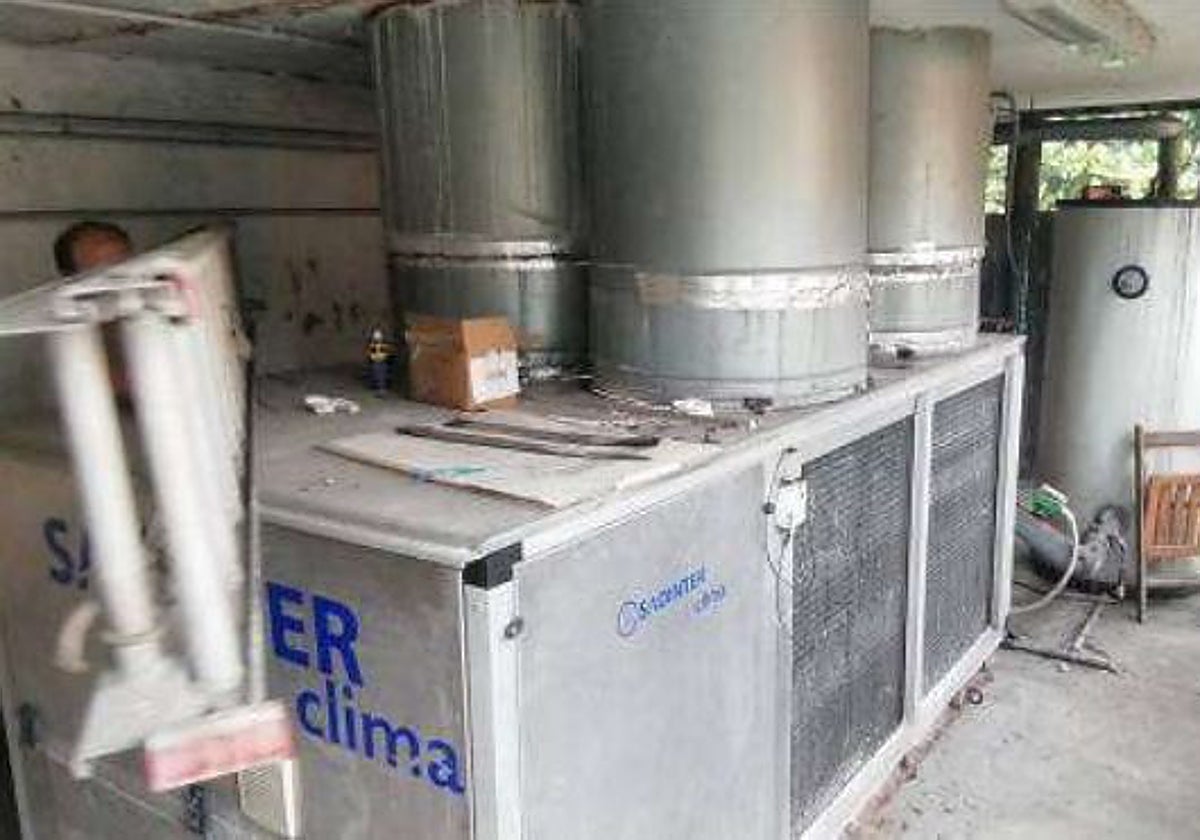 Caldera que se planteaba sustituir en el Museo Nicanor Piñole.