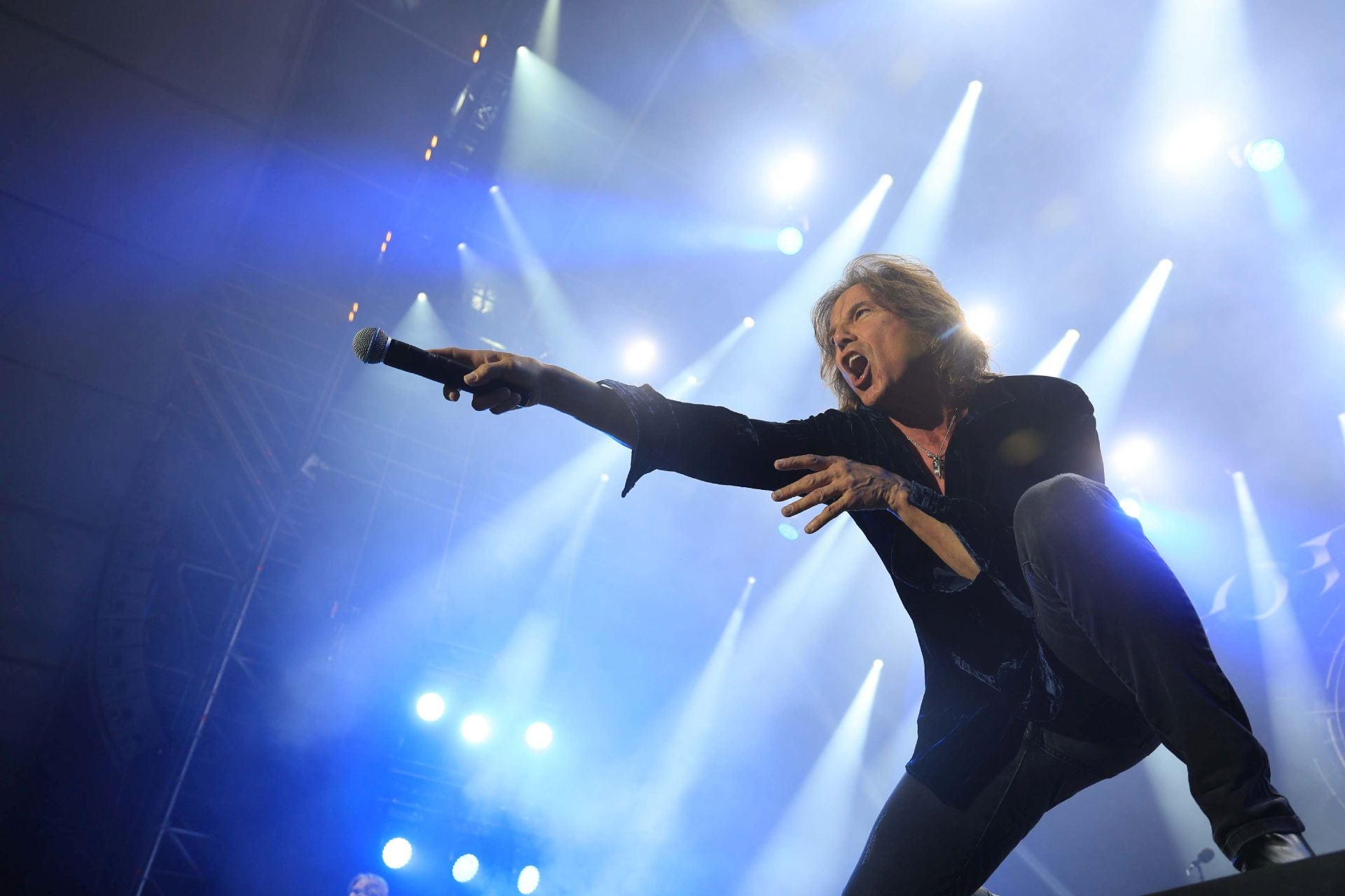 Europe agita Oviedo en San Mateo