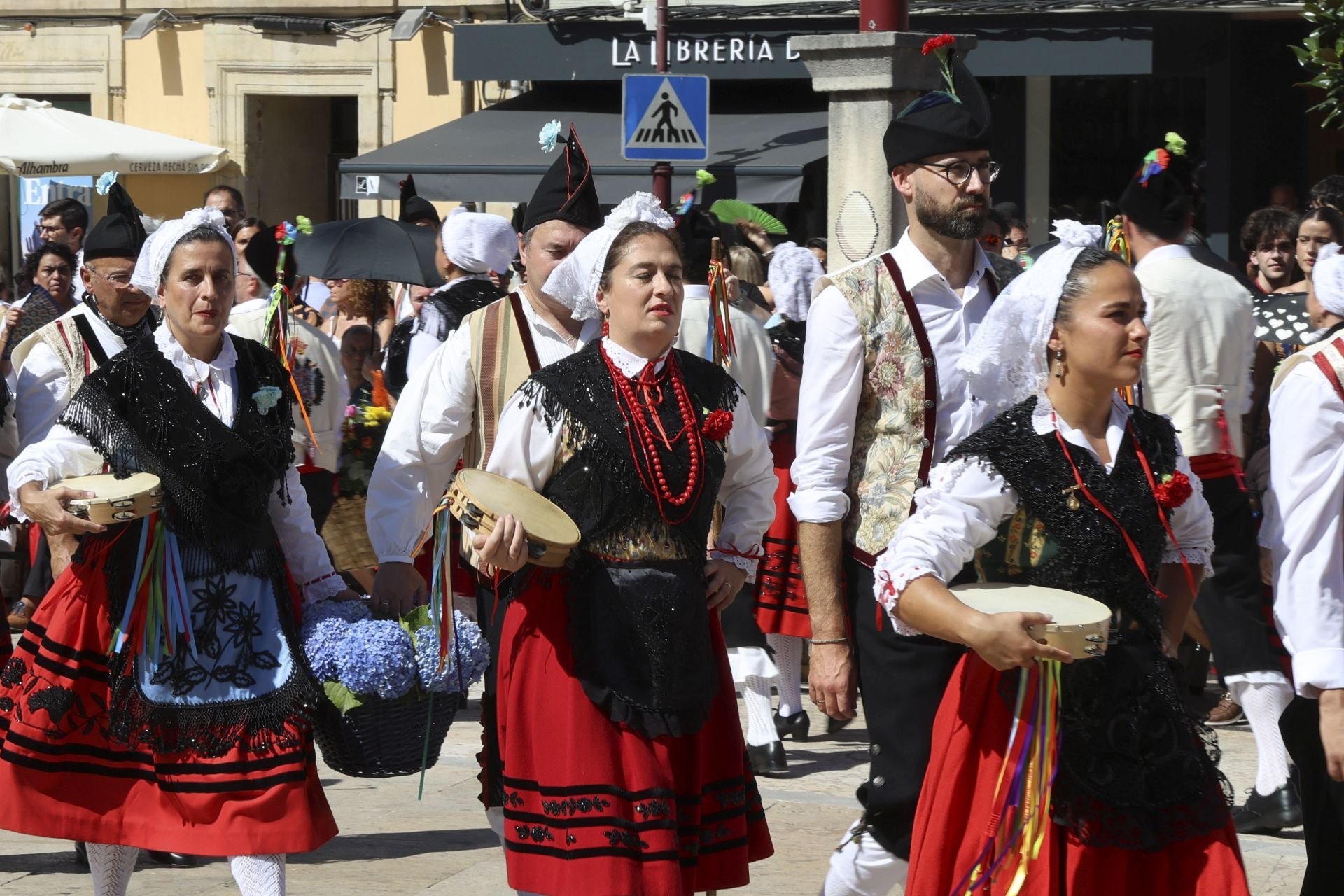 Villaviciosa celebra por todo lo alto el día grande de sus fiestas