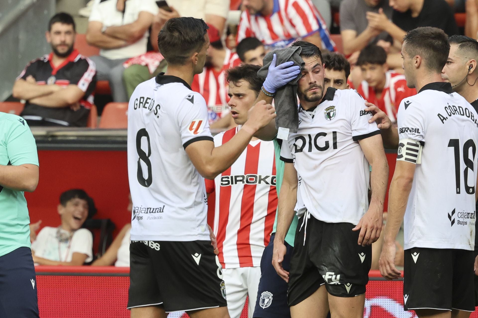 Las mejores jugadas del Sporting de Gijón - Burgos en imágenes