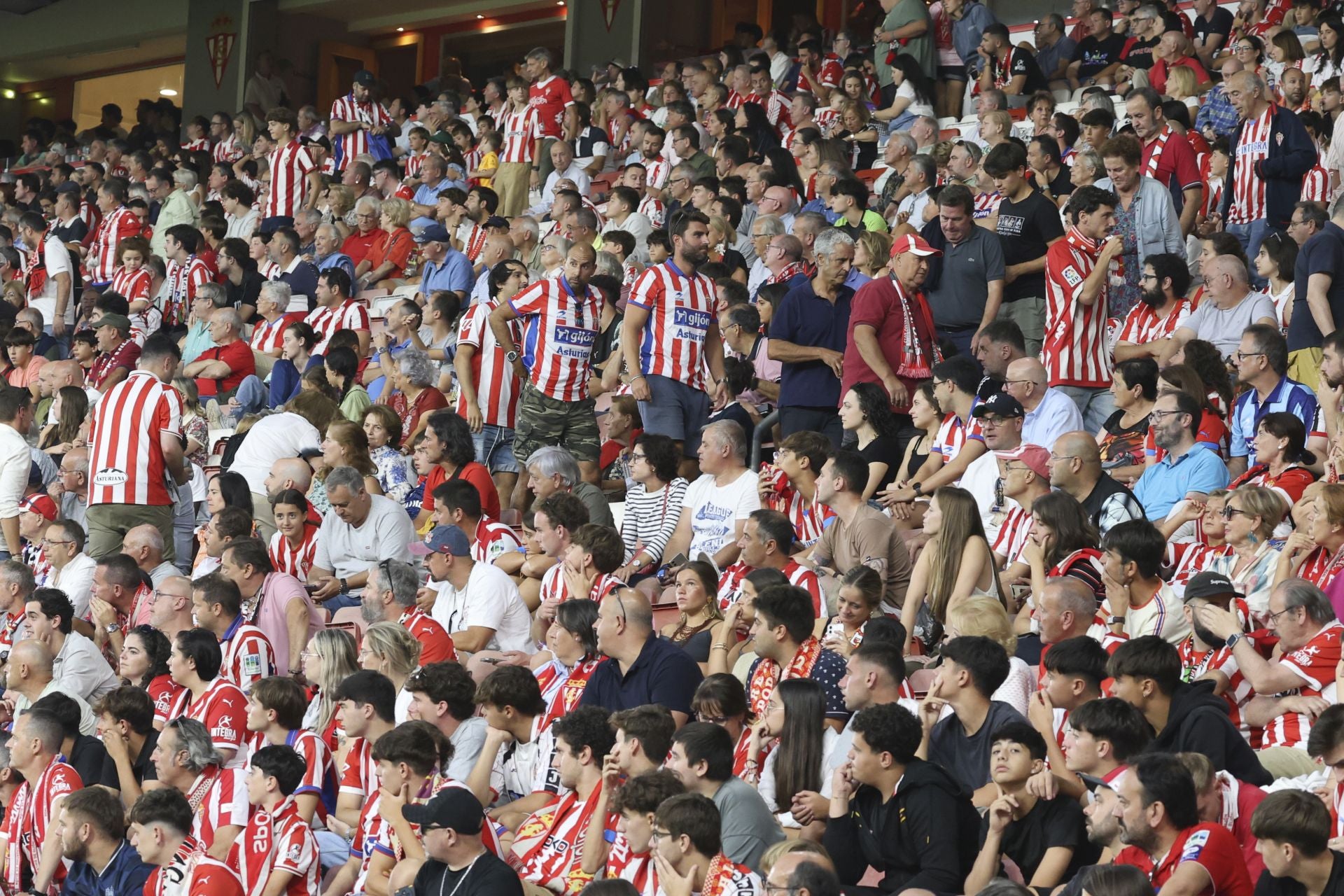 Las mejores jugadas del Sporting de Gijón - Burgos en imágenes