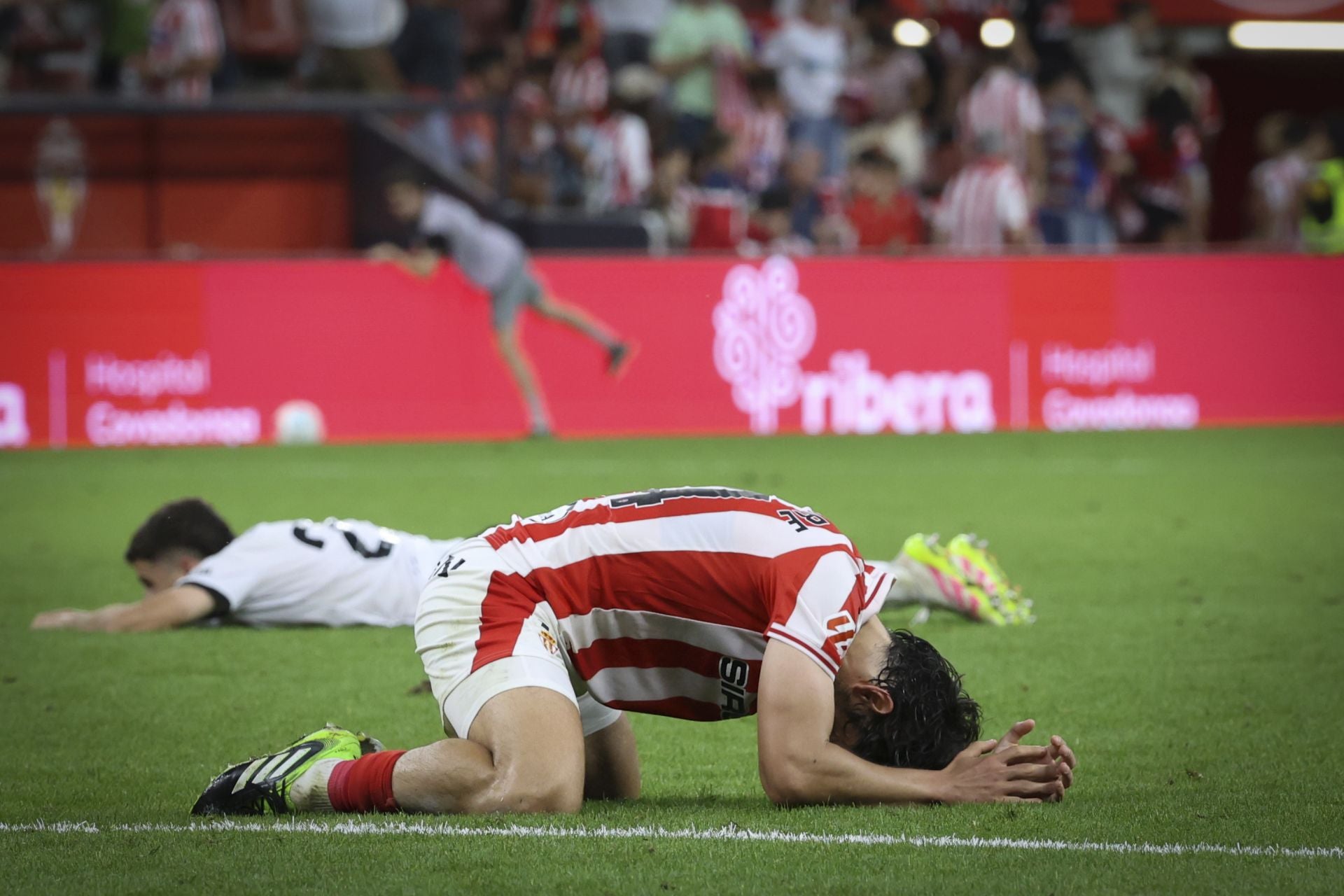 Las mejores jugadas del Sporting de Gijón - Burgos en imágenes