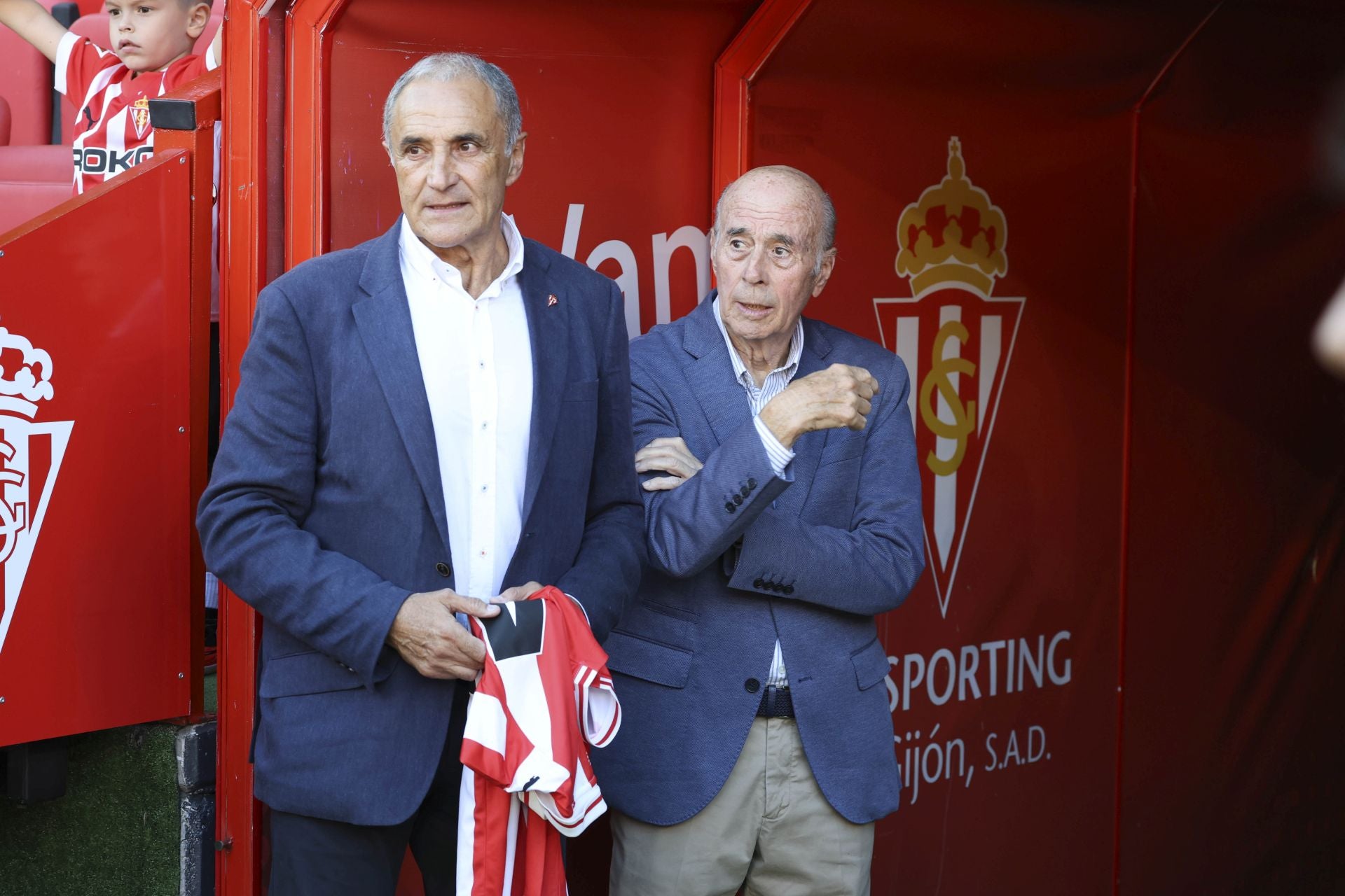 ¿Estuviste en el Sporting de Gijón - Burgos? ¡Búscate en las fotos!