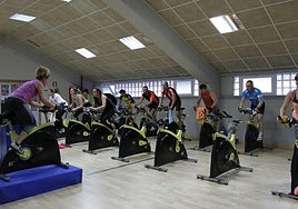 Actividad en el gimnasio del polideportivo del Quirinal.