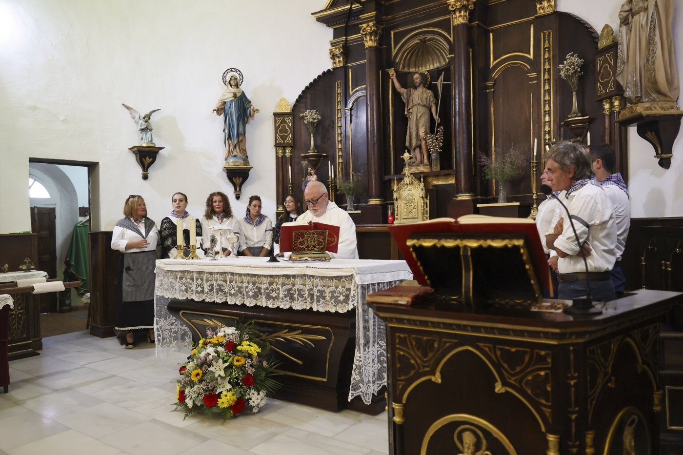 Imagen de archivo de la misa de San Telmo en San Juan de la Arena.