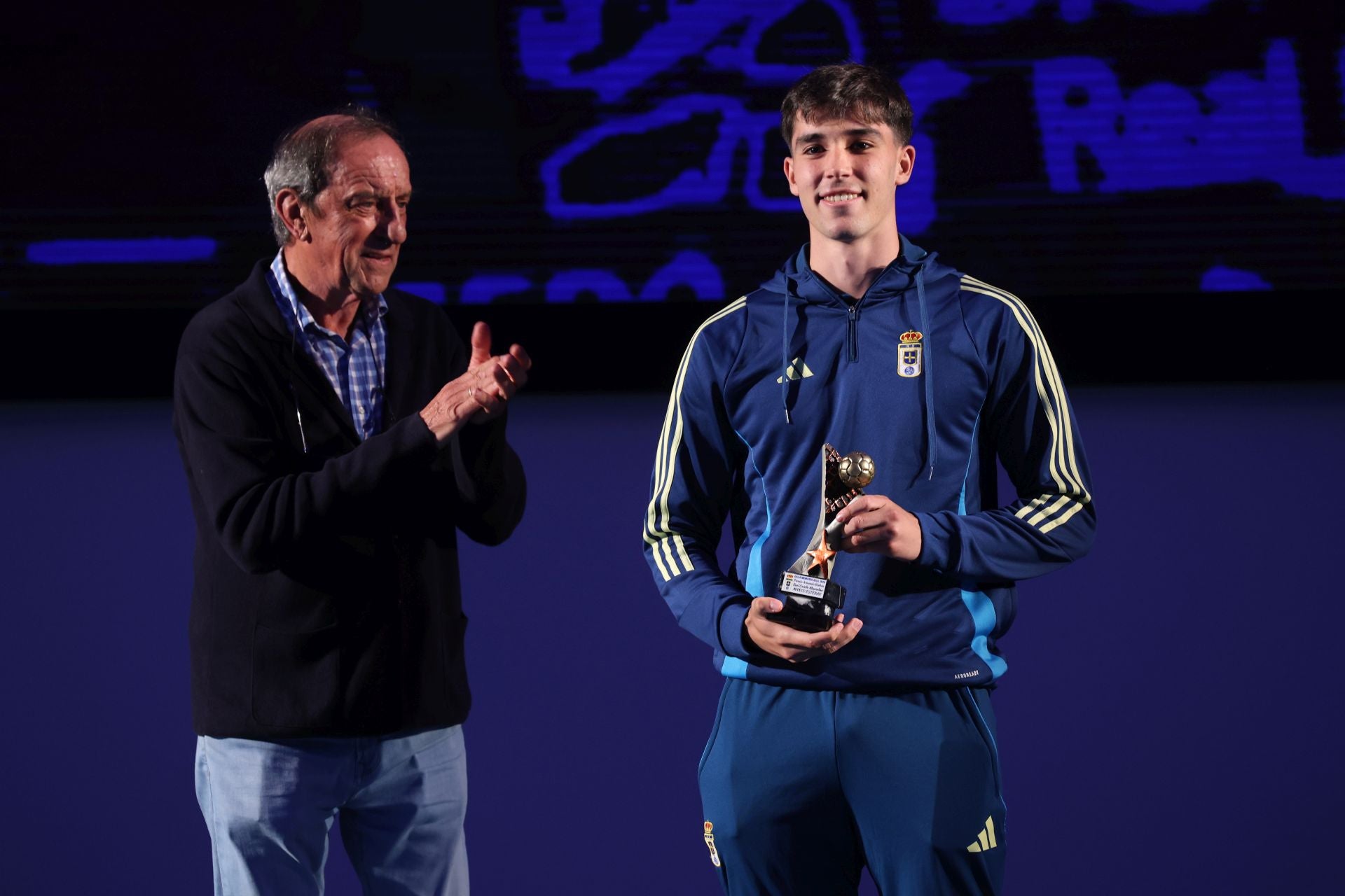 La gala Memoria Azul del Real Oviedo en imágenes