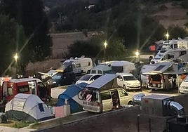 El camping de Villamorey, a pleno rendimiento en el mes de agosto.