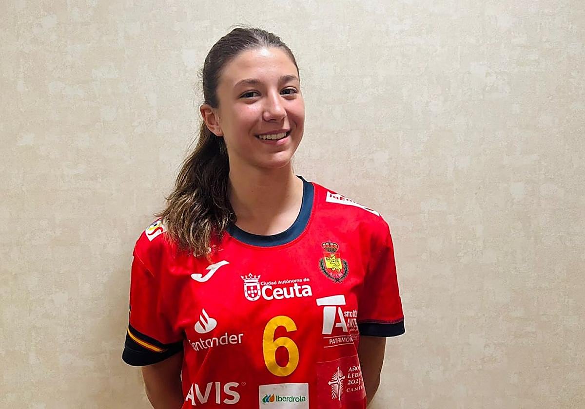 Claudia Toledo, con la camiseta de la Selección.