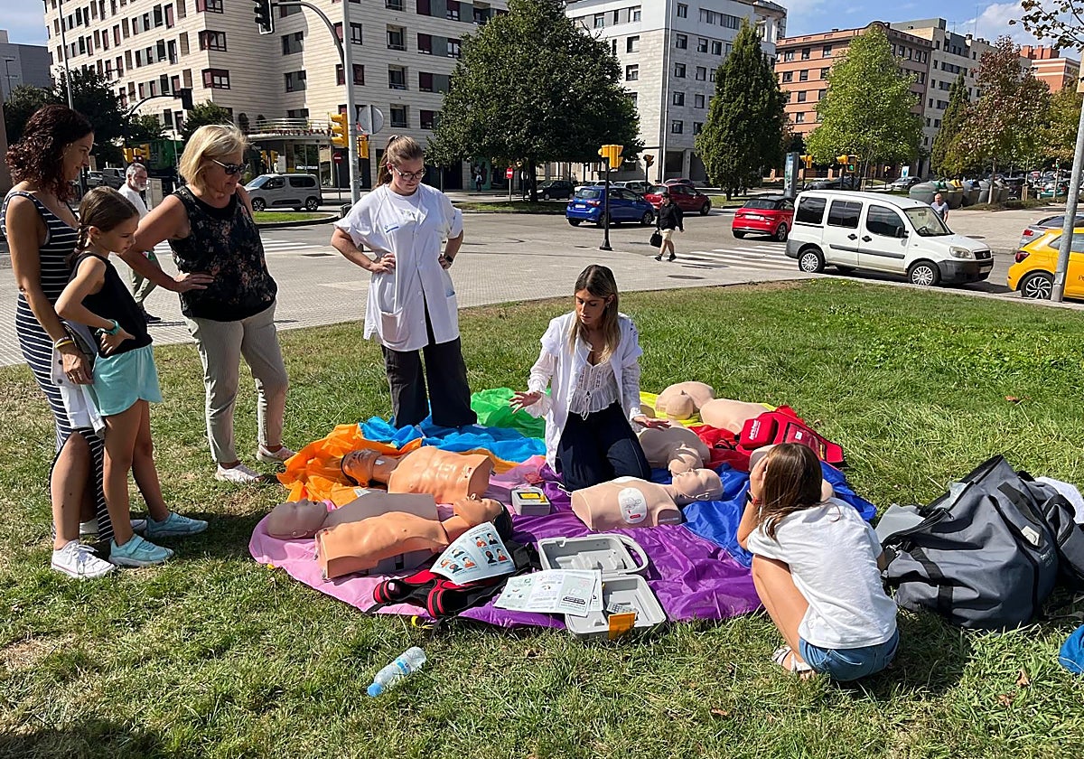 Una de las actividades organizadas esta mañana en el parque Antonio Ortega por los veinte años del centro de salud de Roces-Montevil.