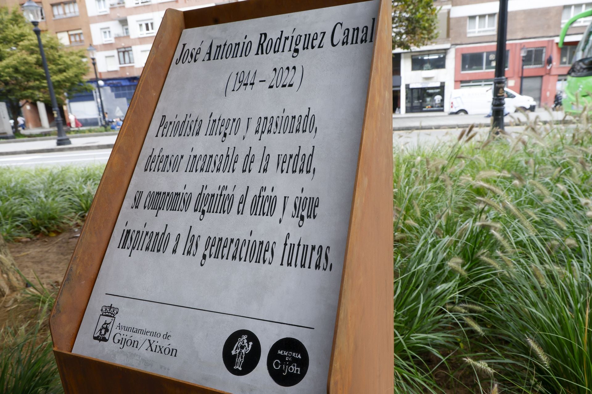 Gijón inaugura los jardines de José Antonio Rodríguez Canal