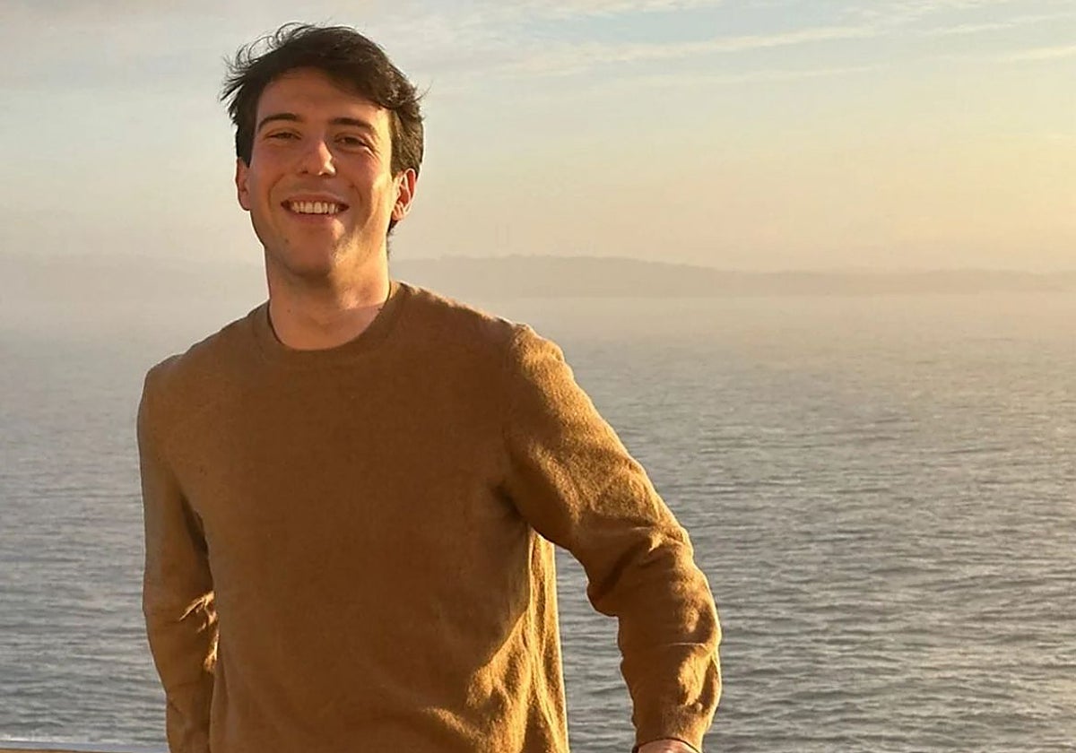 Tomás Estrada en la costa de Glocester, en Massachusetts.