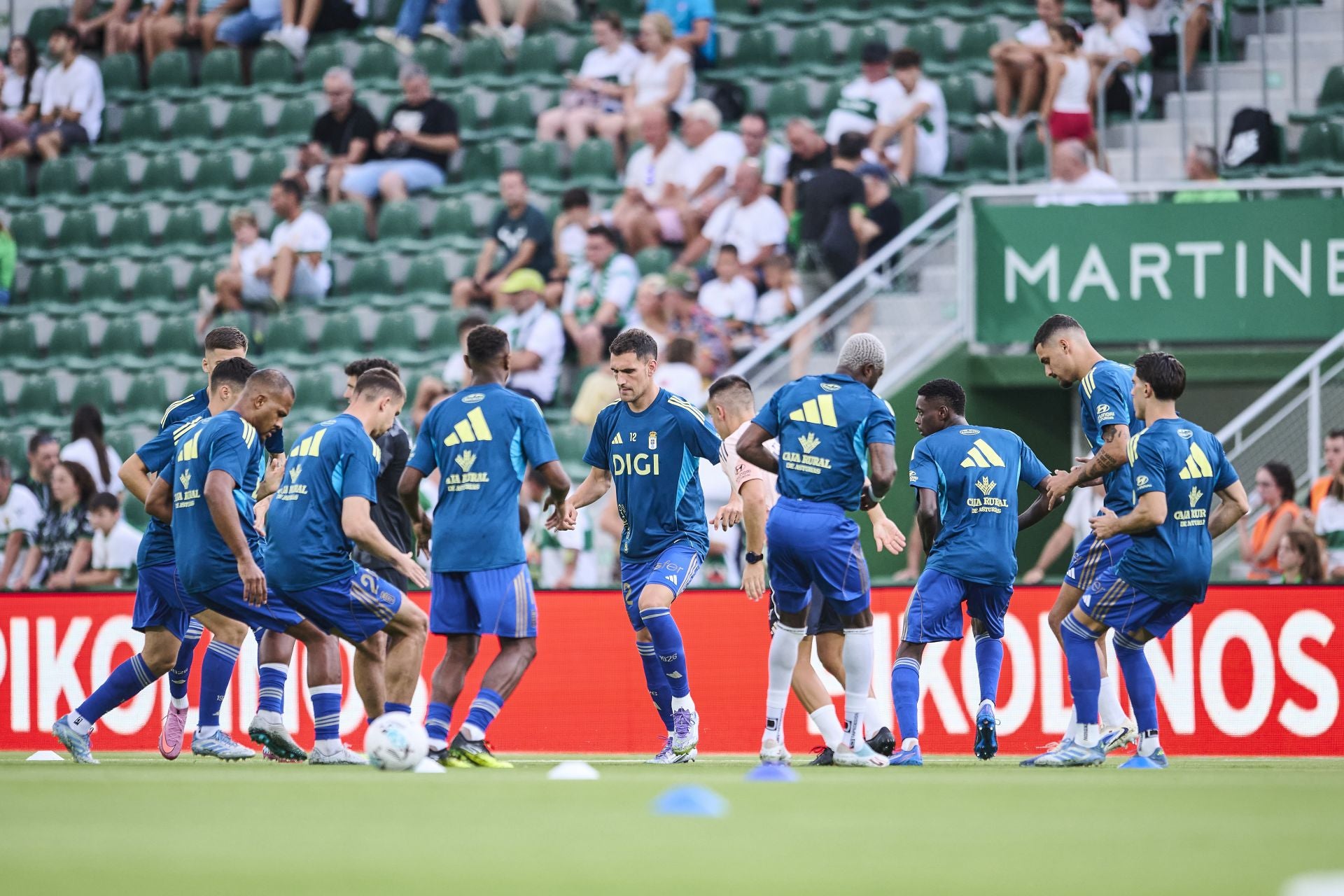 Las mejores imágenes del Elche - Real Oviedo