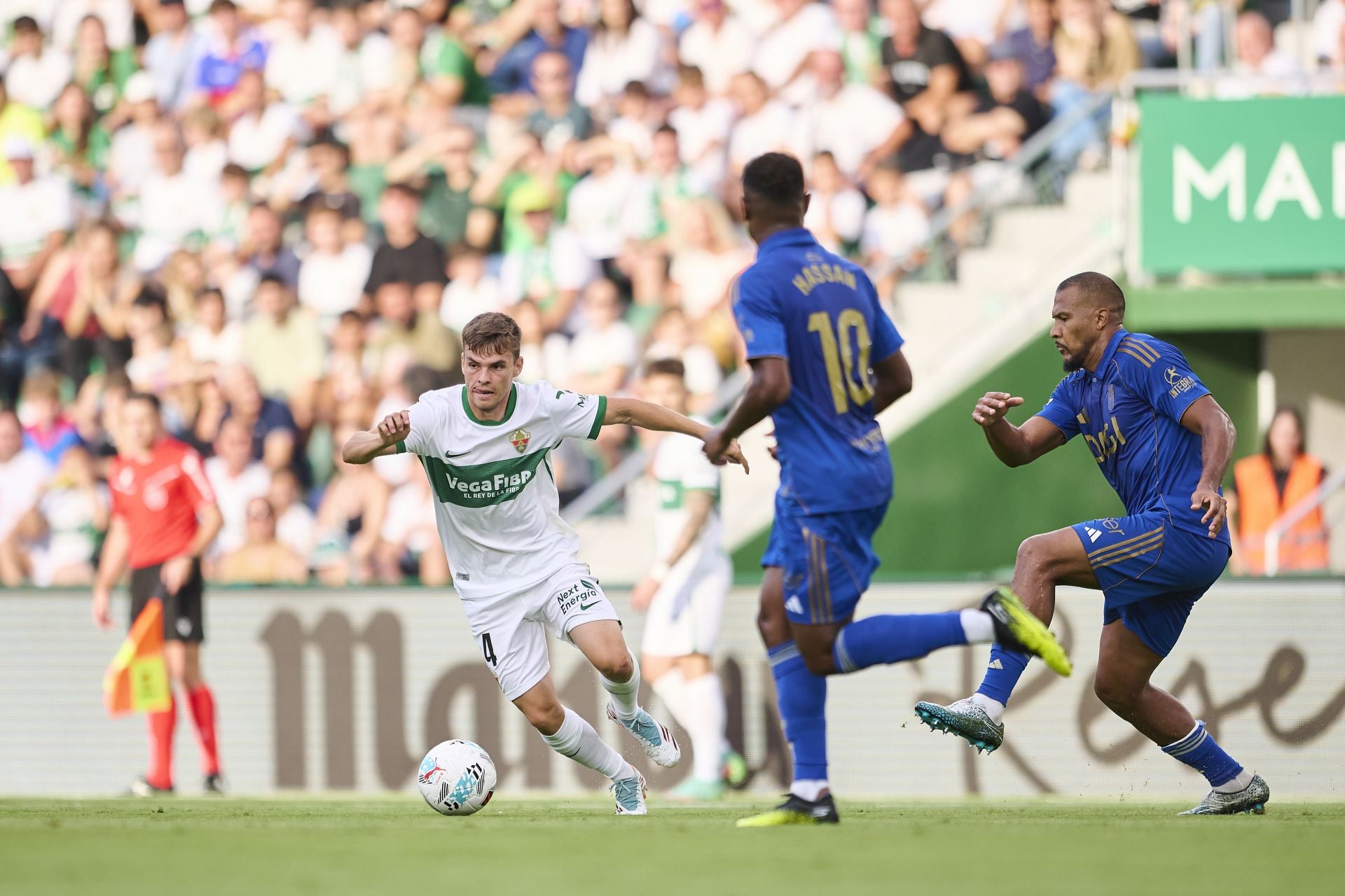 Las mejores imágenes del Elche - Real Oviedo