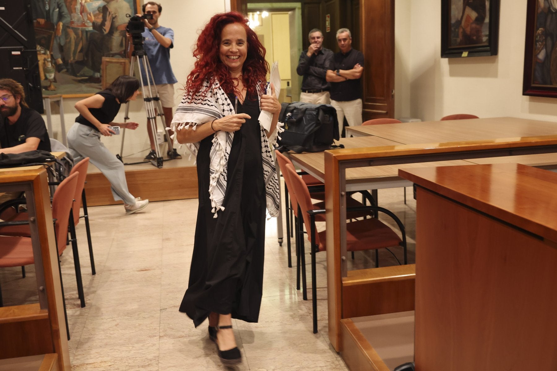 La edil Ana Solís a su llegada al Pleno el pasado viernes.