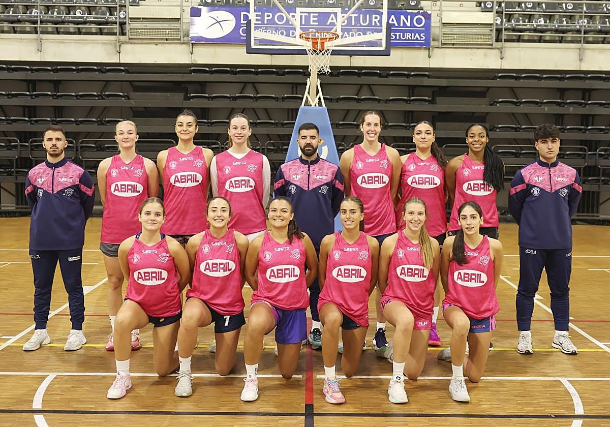 Plantilla y cuerpo técnico del Aceites Abril Adba Sanfer para la temporada 2025-26 en Liga Femenina 2.