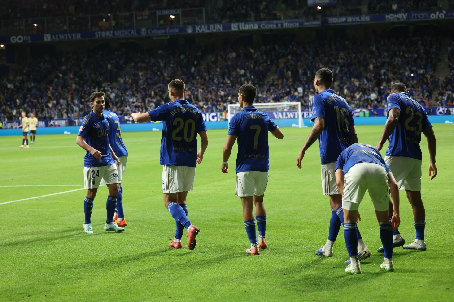 Las mejores jugadas del Real Oviedo - Barcelona