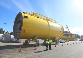 Torres de Windar en puerto.